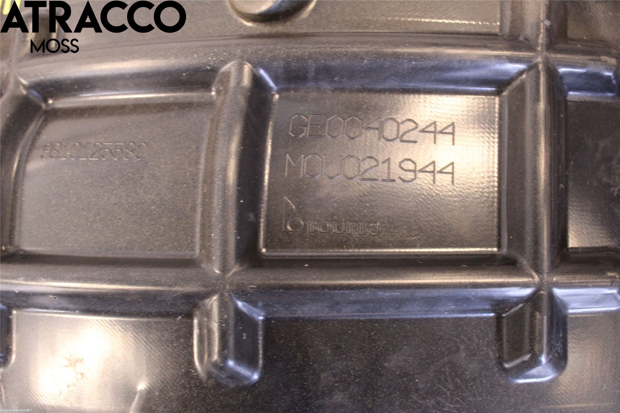 Peugeot 3008 17-24 Skärm Inner