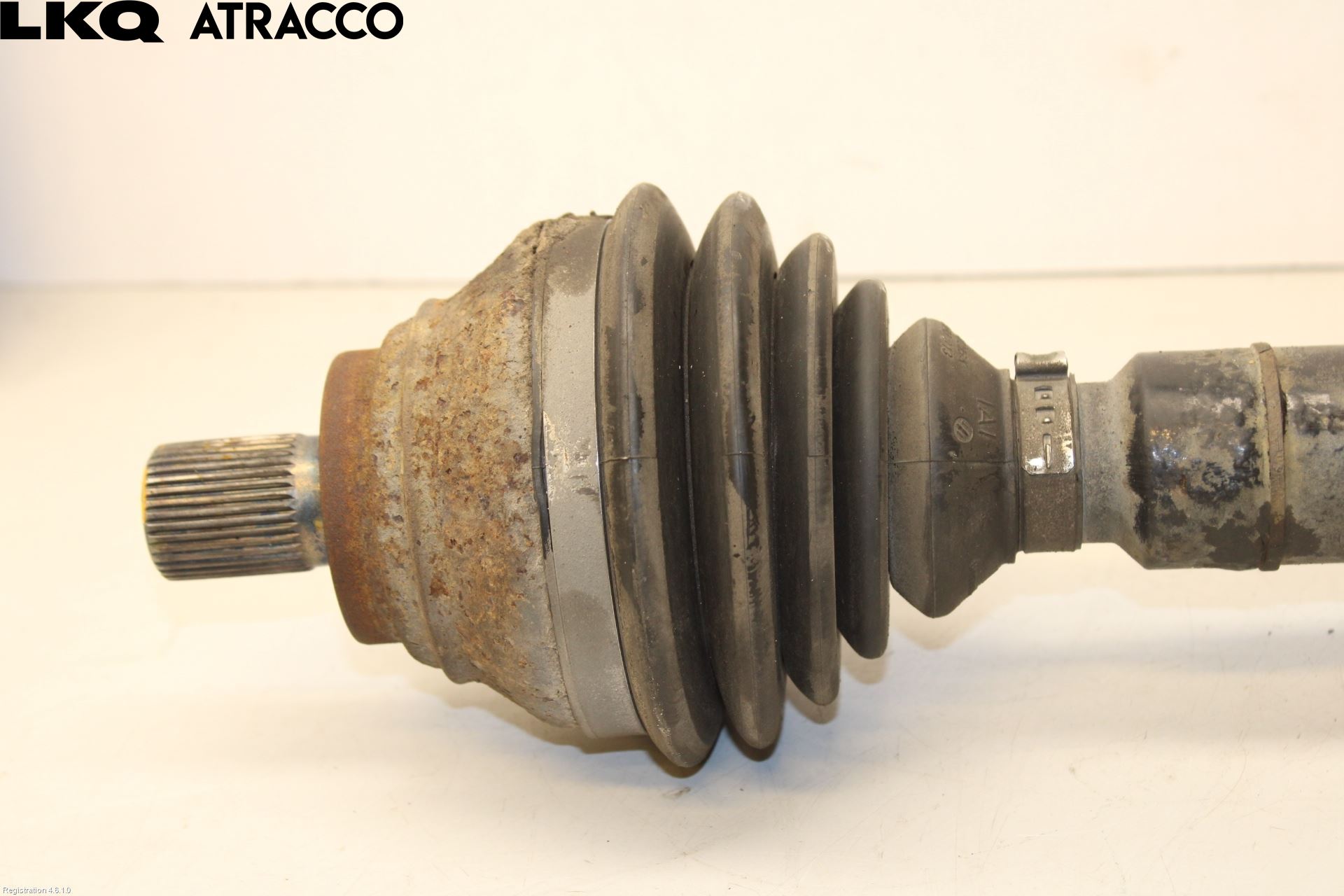Skoda SUPERB 09-15 Drivaxel Fram Höger