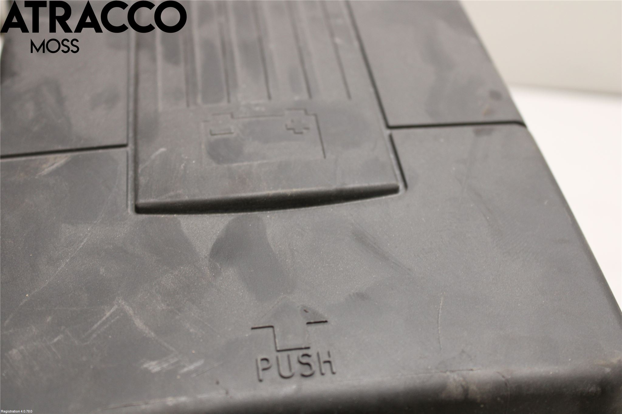 Volkswagen VW PASSAT CC 08-16 Batterilåda-Fäste-Hållare
