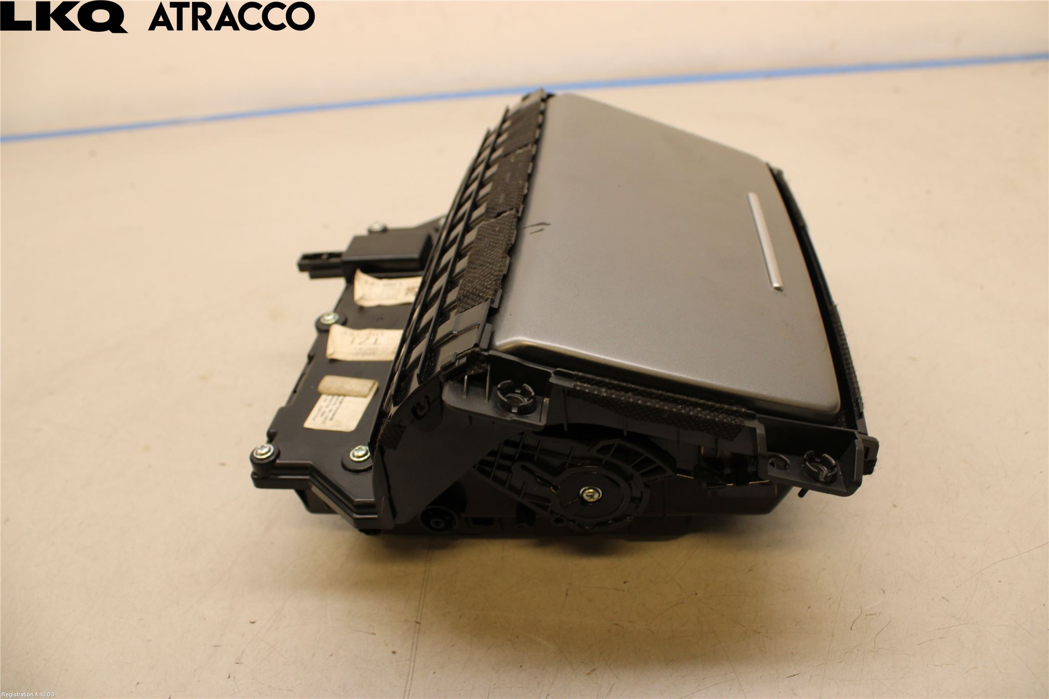 Hyundai KONA/ELECTRIC OS 18-23 Instrumentkonsoll Mitt