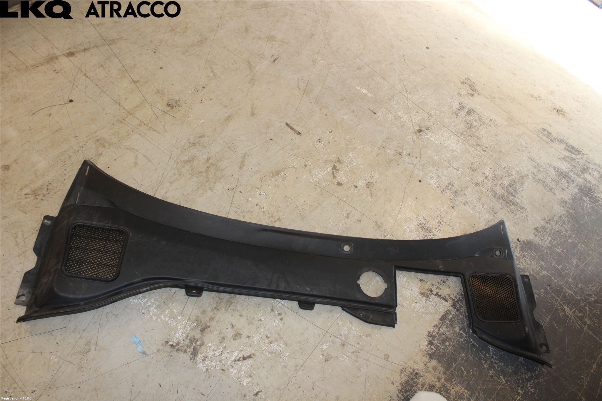 Volvo V60 CROSS COUNTRY 16-18 Torpedplåt-Torpedplast