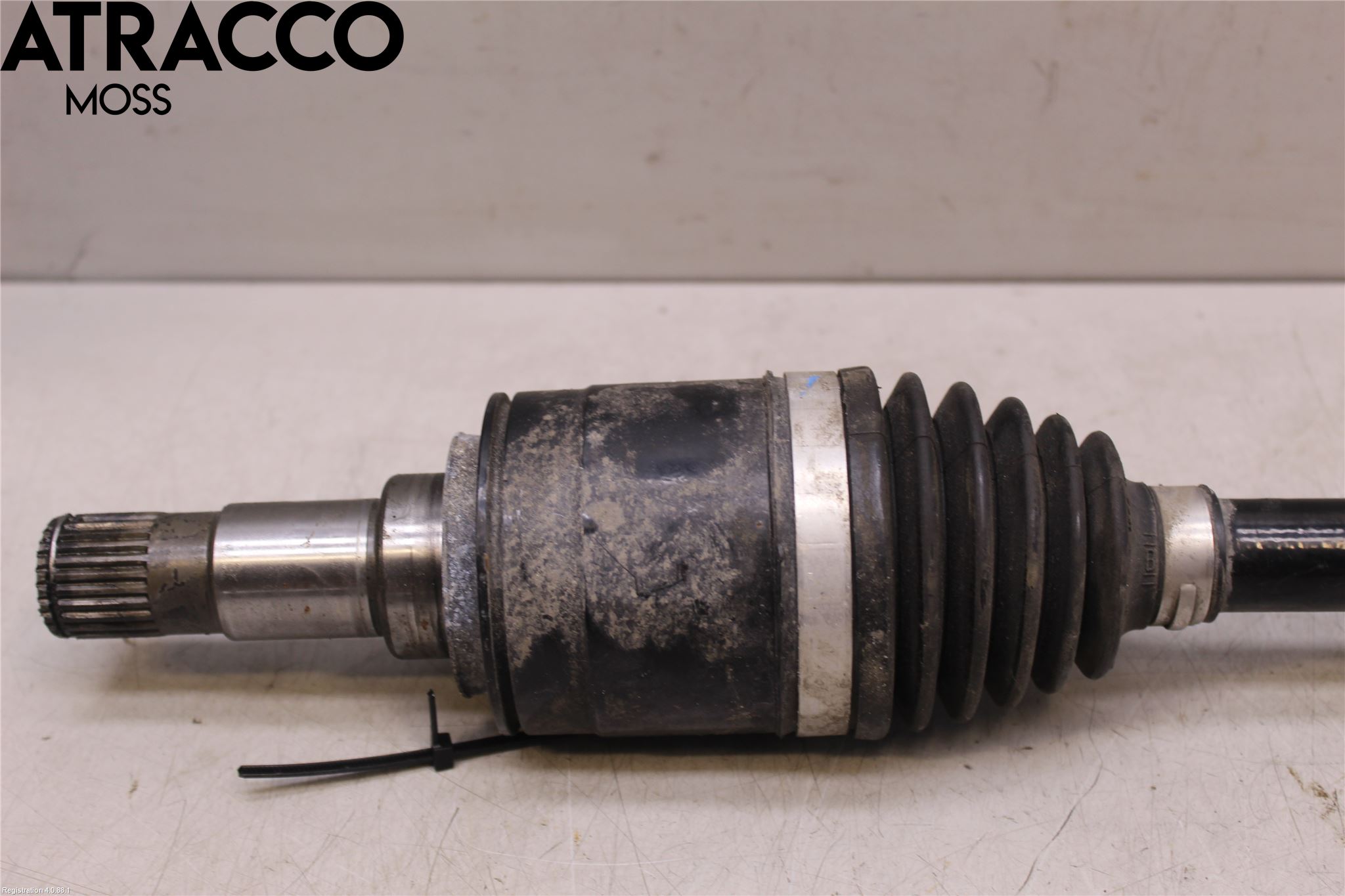 BMW X1 F48 15-22 Drivaxel Bak Höger
