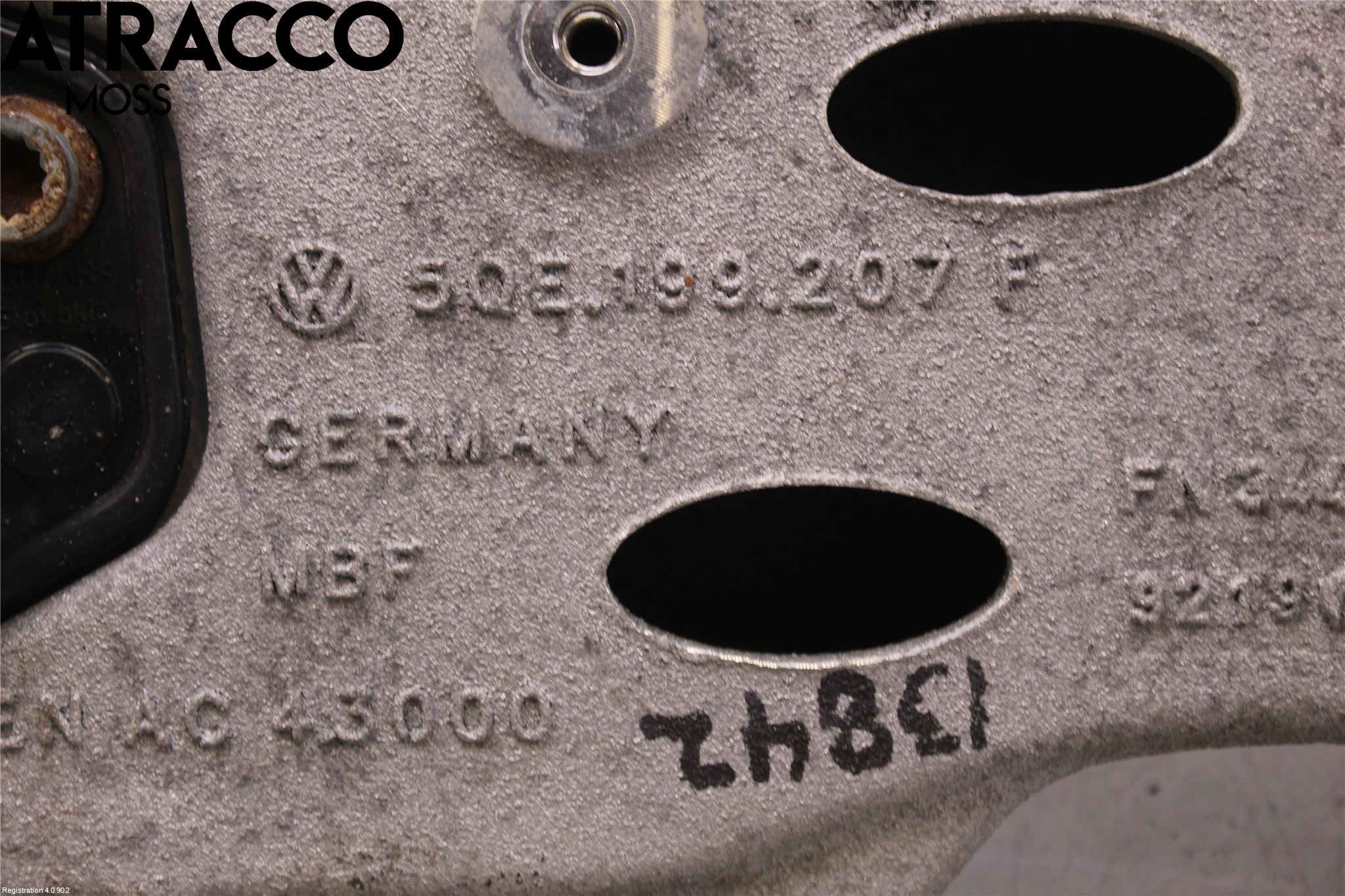 Volkswagen VW GOLF / E-GOLF VII 13-20 Motorbalk