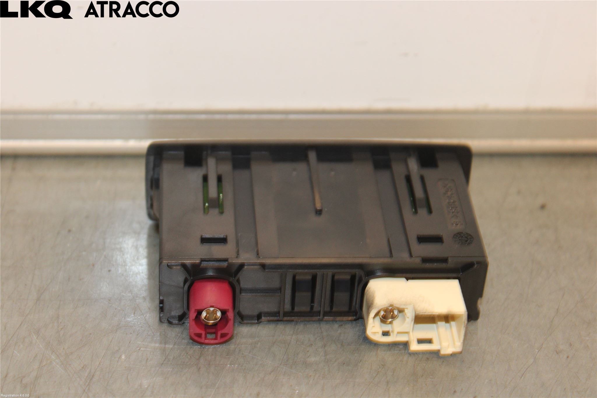 Mercedes-Benz MB EQB (X243) 22- Usb Connection