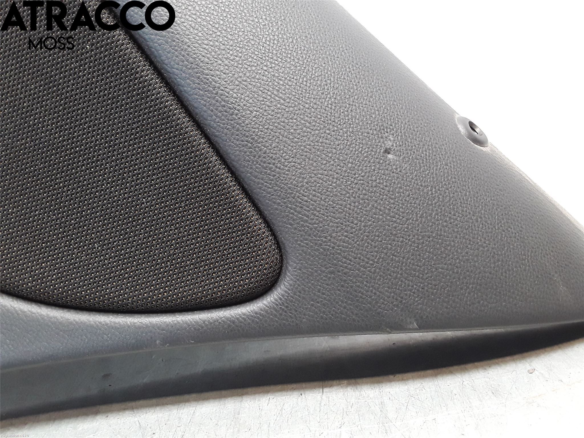 BMW 1 E87/81 5D/3D 03-11 Dörrklädsel Hö