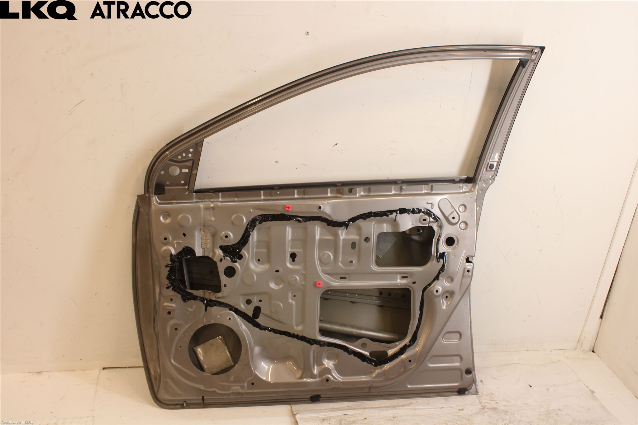 Toyota AURIS 13-19 Dörr Fram Vänster