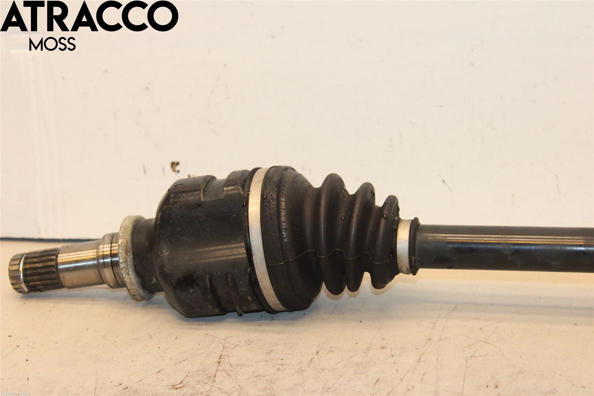Toyota YARIS XP130 15-20 Drivaxel Fram Höger