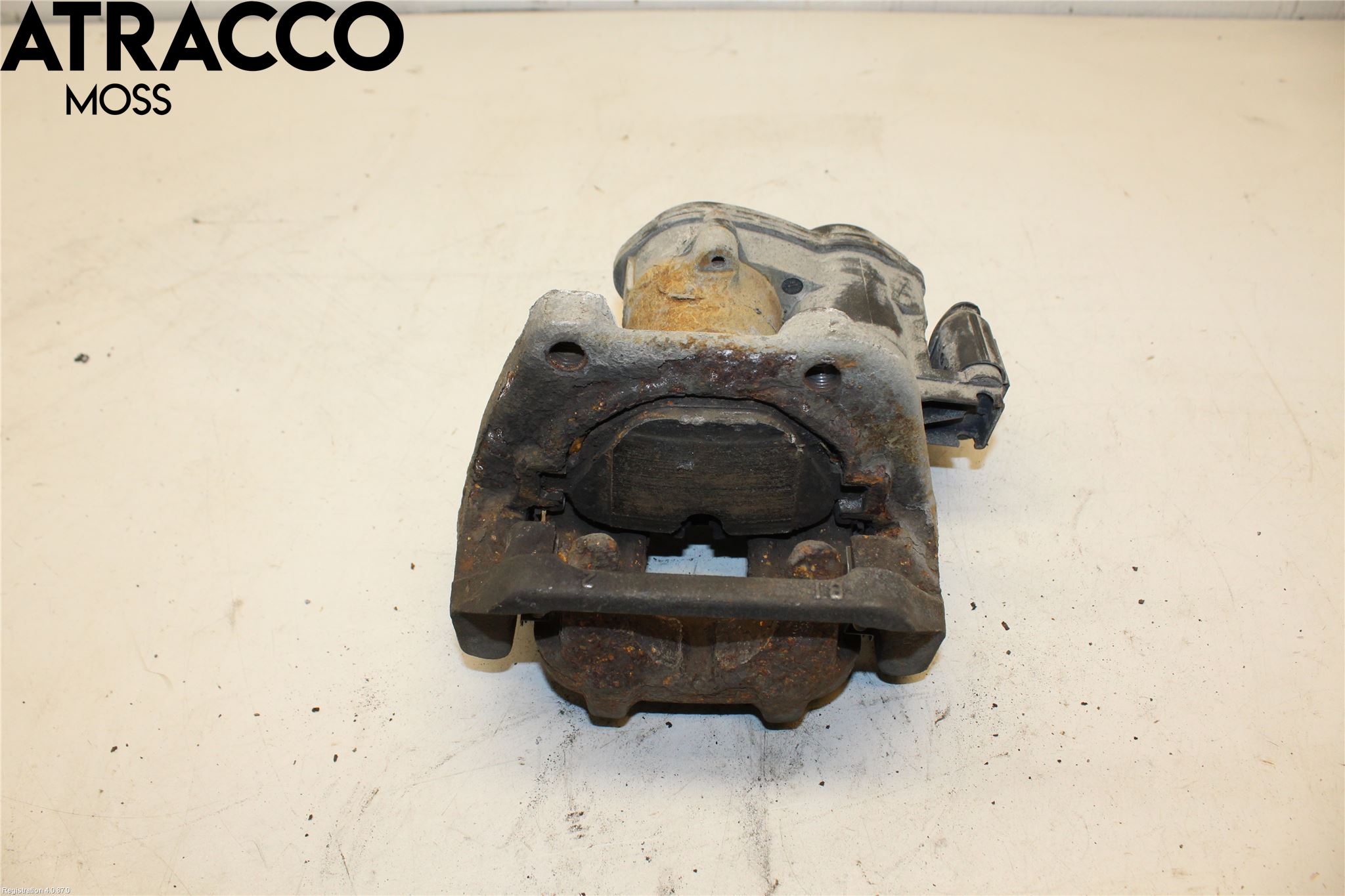 BMW 5 F10/F11/F18 09-17 Bromsok Bak Vänster