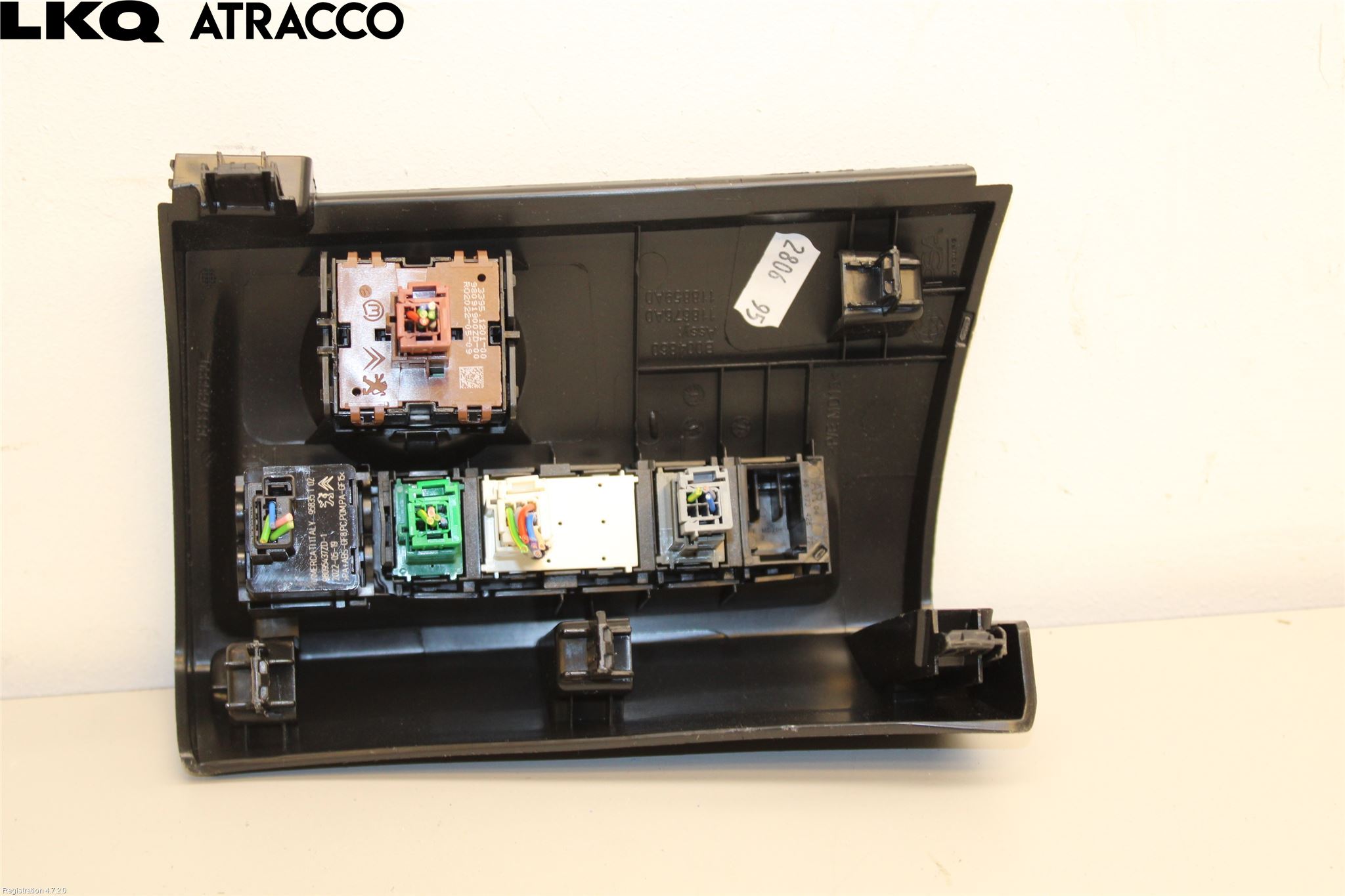 Citroen C4/E-C4 C4X/E-C4X III 21- Strömställare Multifunktion