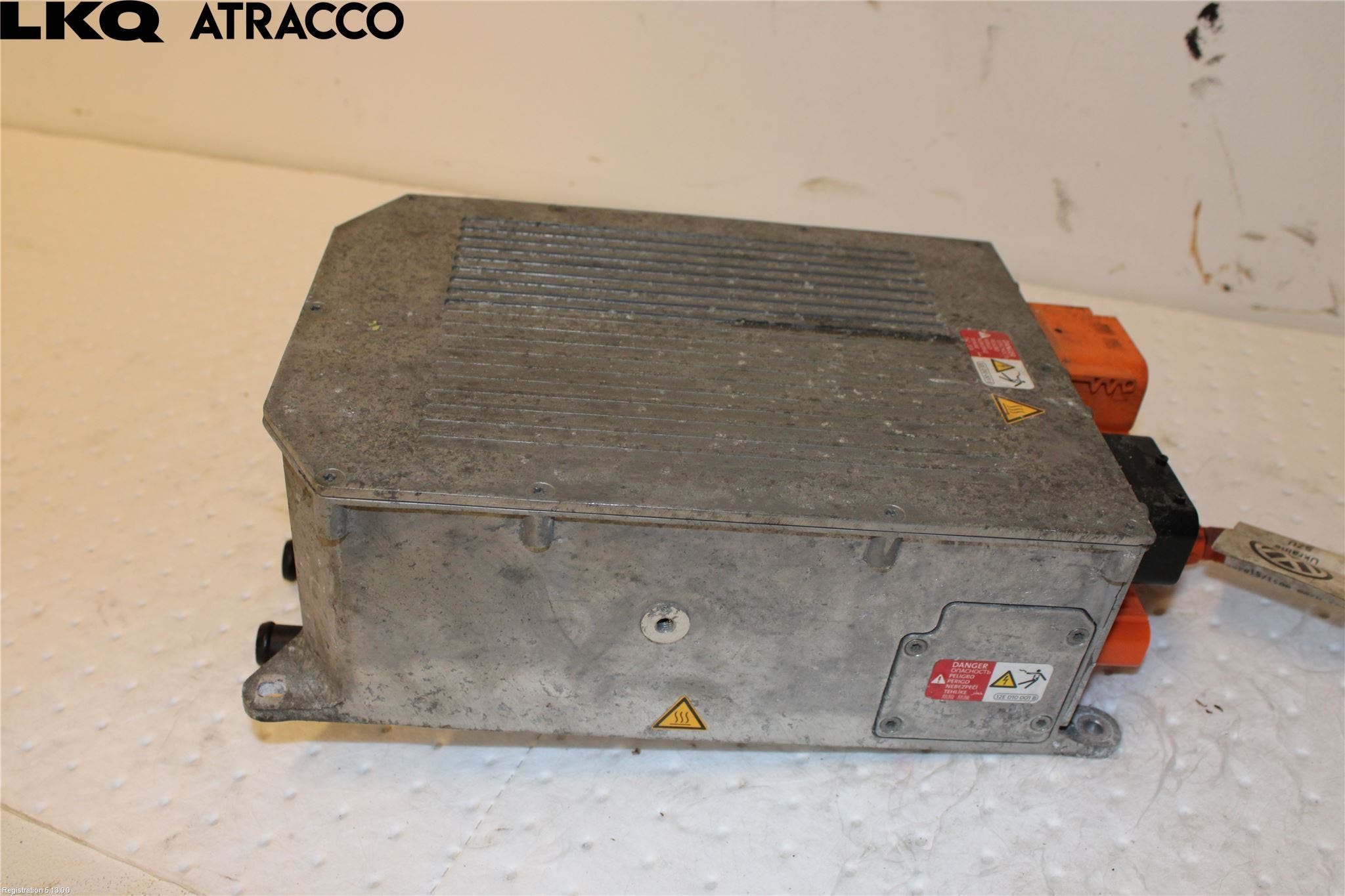 Volkswagen VW GOLF / E-GOLF VII 13-20 Batteriladdare Högspänning