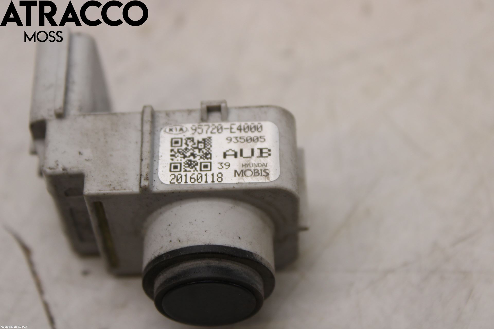 Kia SOUL 09- Parkeringshjälp Backsensor