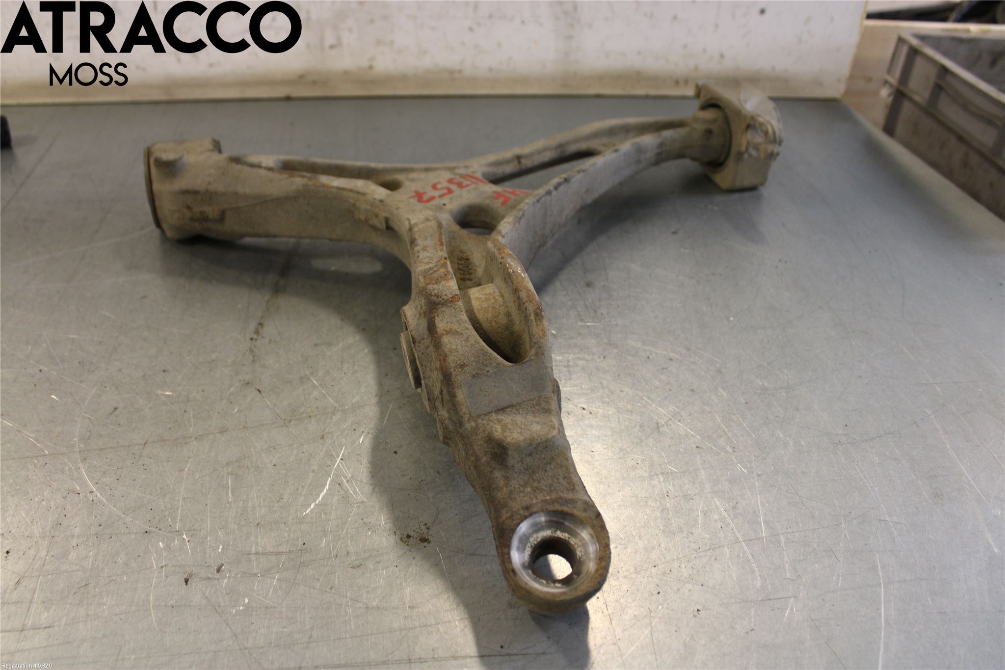 Mercedes-Benz MB ML (W164) 05-11 Bärarm Fram Undre Hö