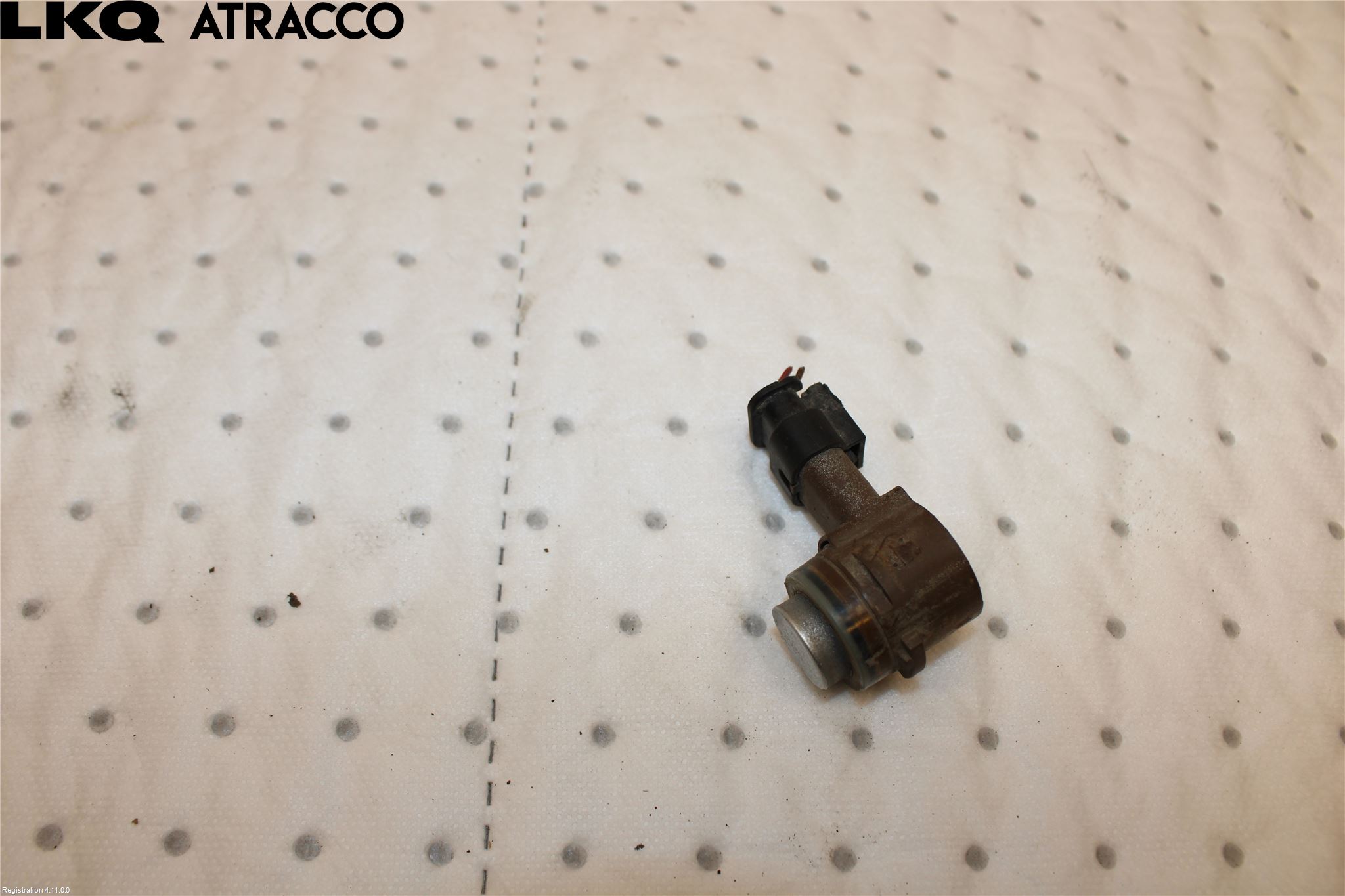 Tesla MODEL S 13- Parkeringshjälp Frontsensor