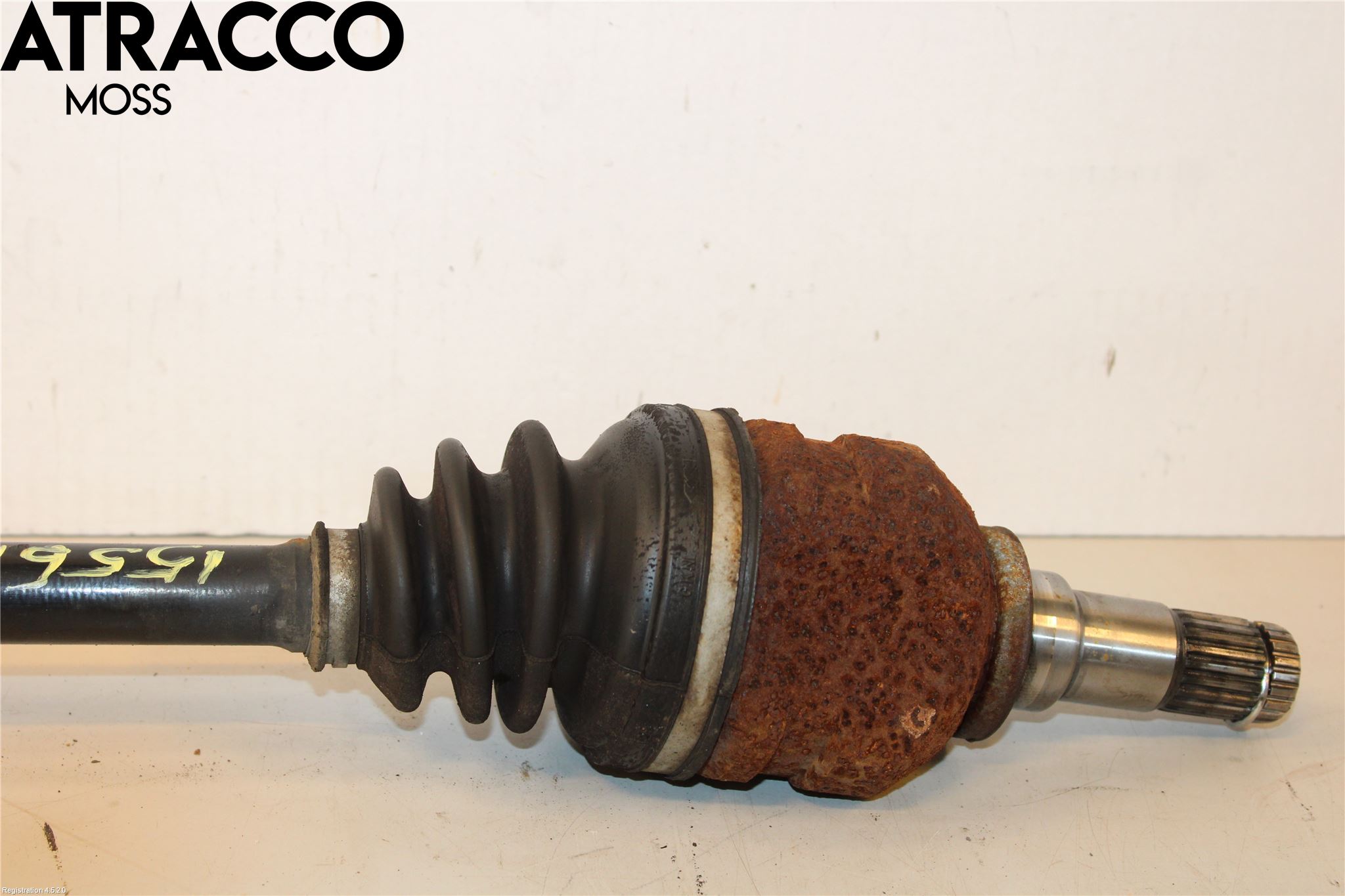 Toyota YARIS XP130 12-14 Drivaxel Fram Vänster
