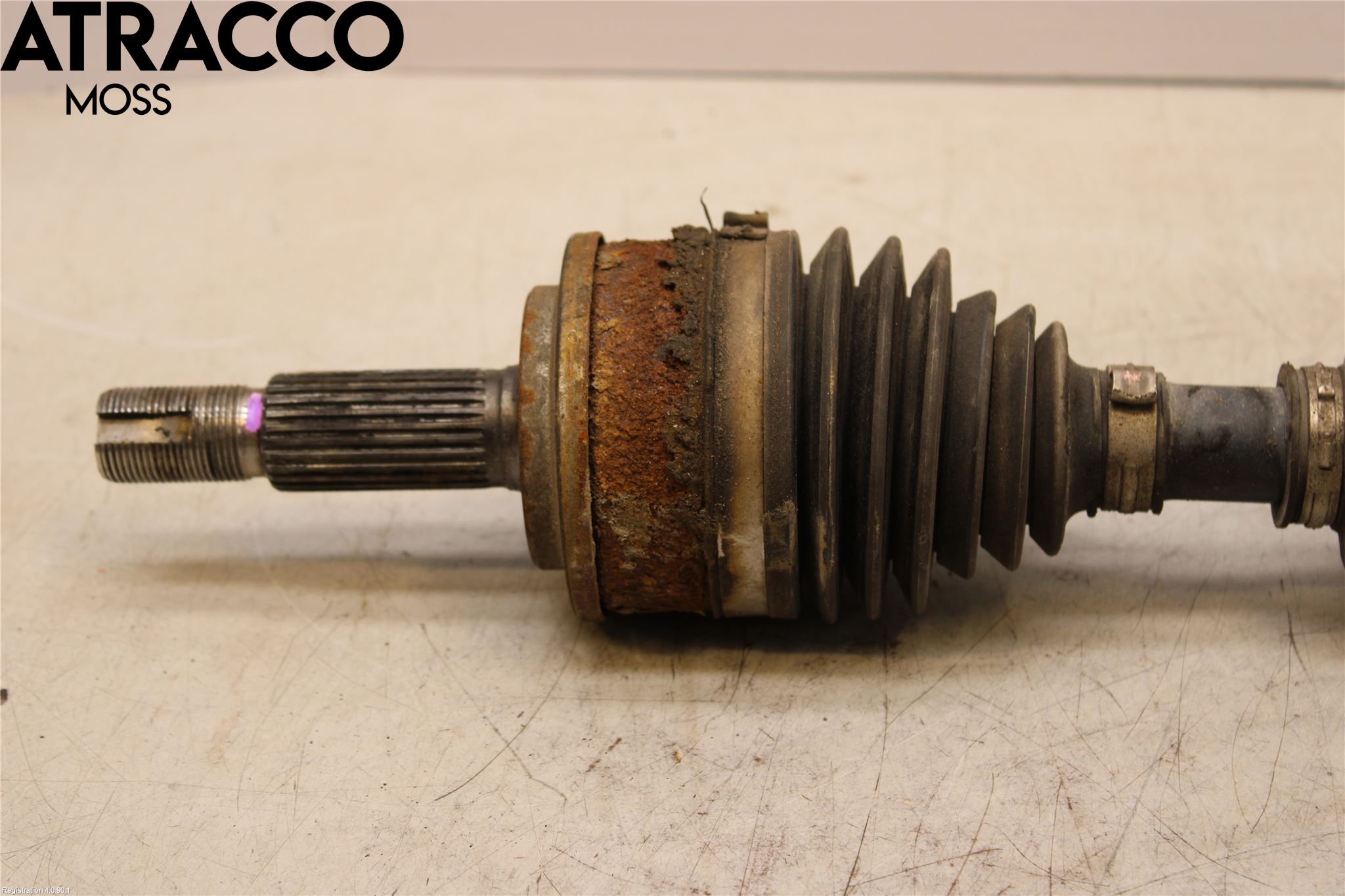 Toyota AURIS 13-19 Drivaxel Fram Vänster