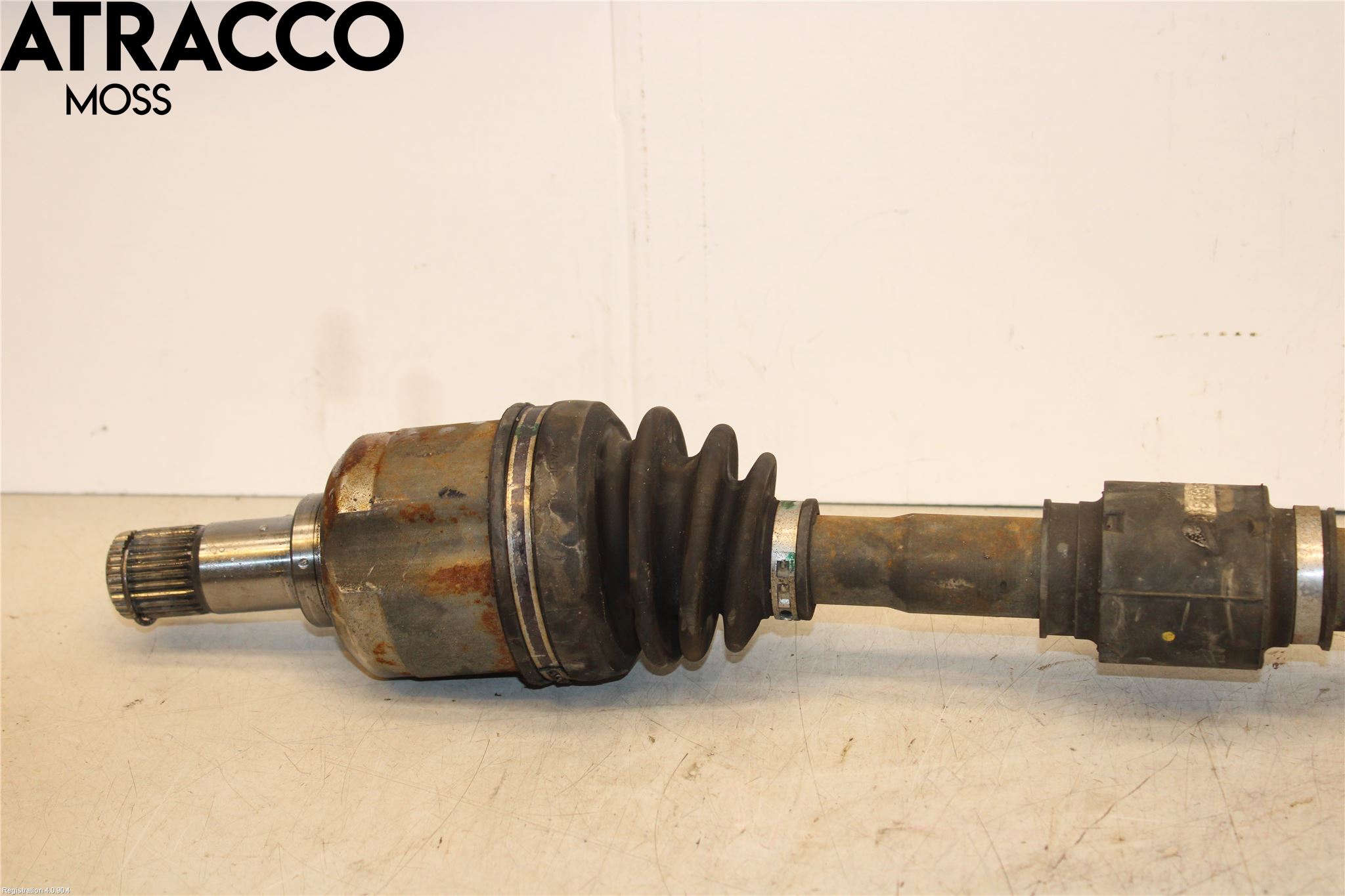 Mitsubishi ECLIPS CROSS Drivaxel Fram Höger