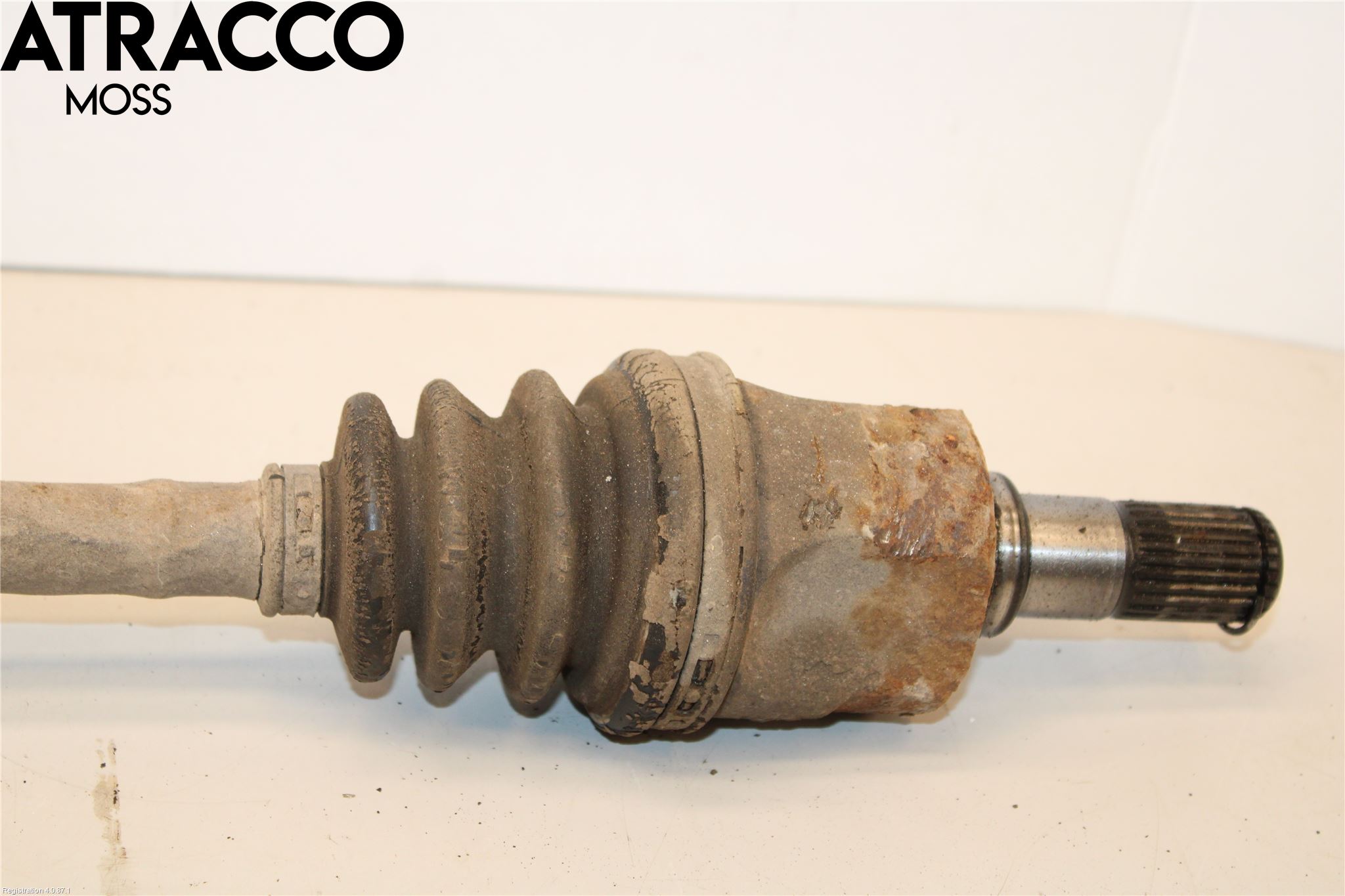 Volkswagen VW PASSAT 05-11 Drivaxel Bak Vänster