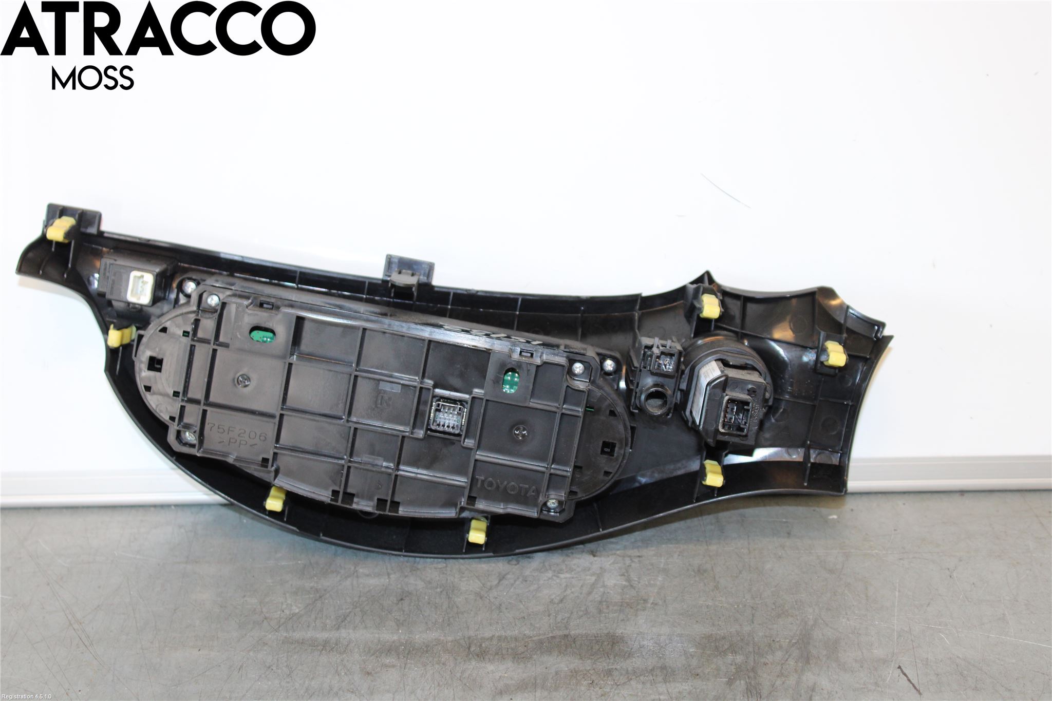 Toyota YARIS XP130 12-14 Ac Styrenhet Ac Manöveren