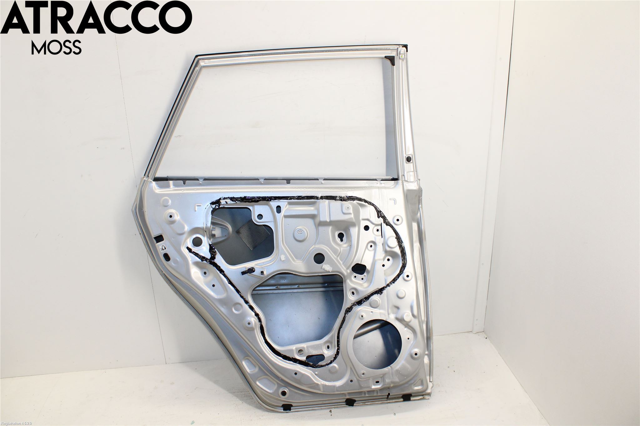 Toyota AURIS 13-19 Dörr Bak Vänster