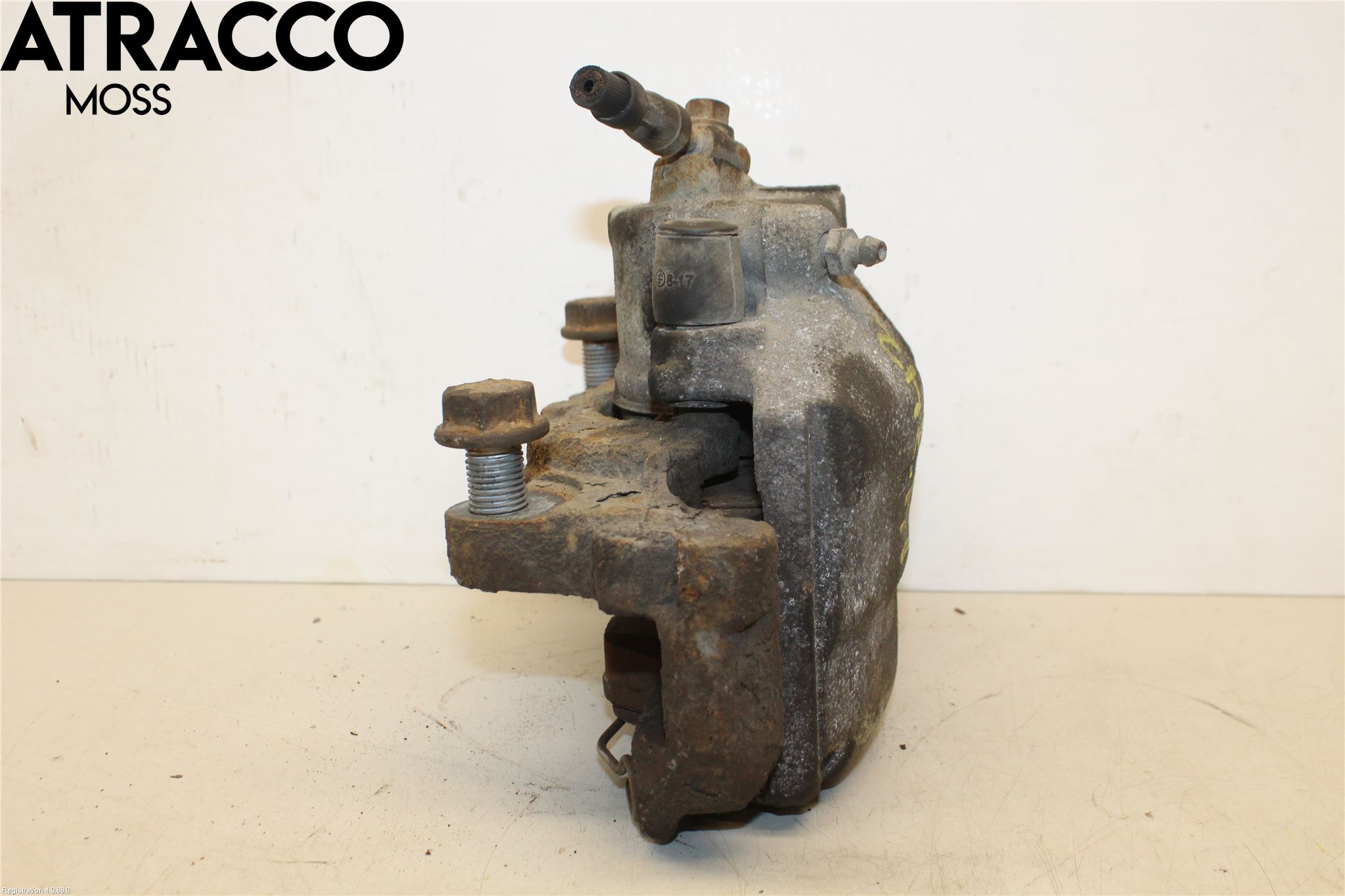 Volkswagen VW TOURAN 03-10 Bromsok Fram Höger