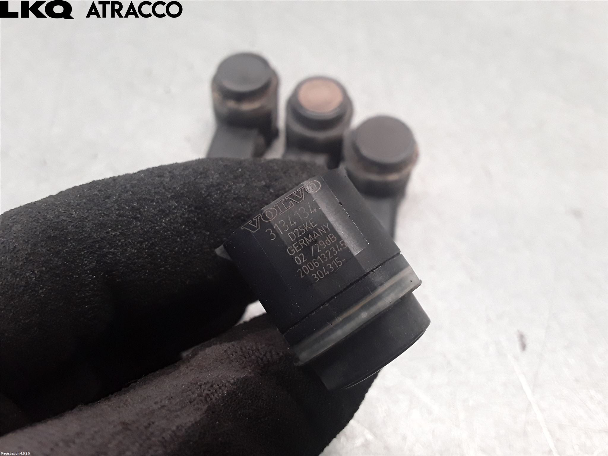 Volvo V40 12-19 Parkeringshjälp Backsensor