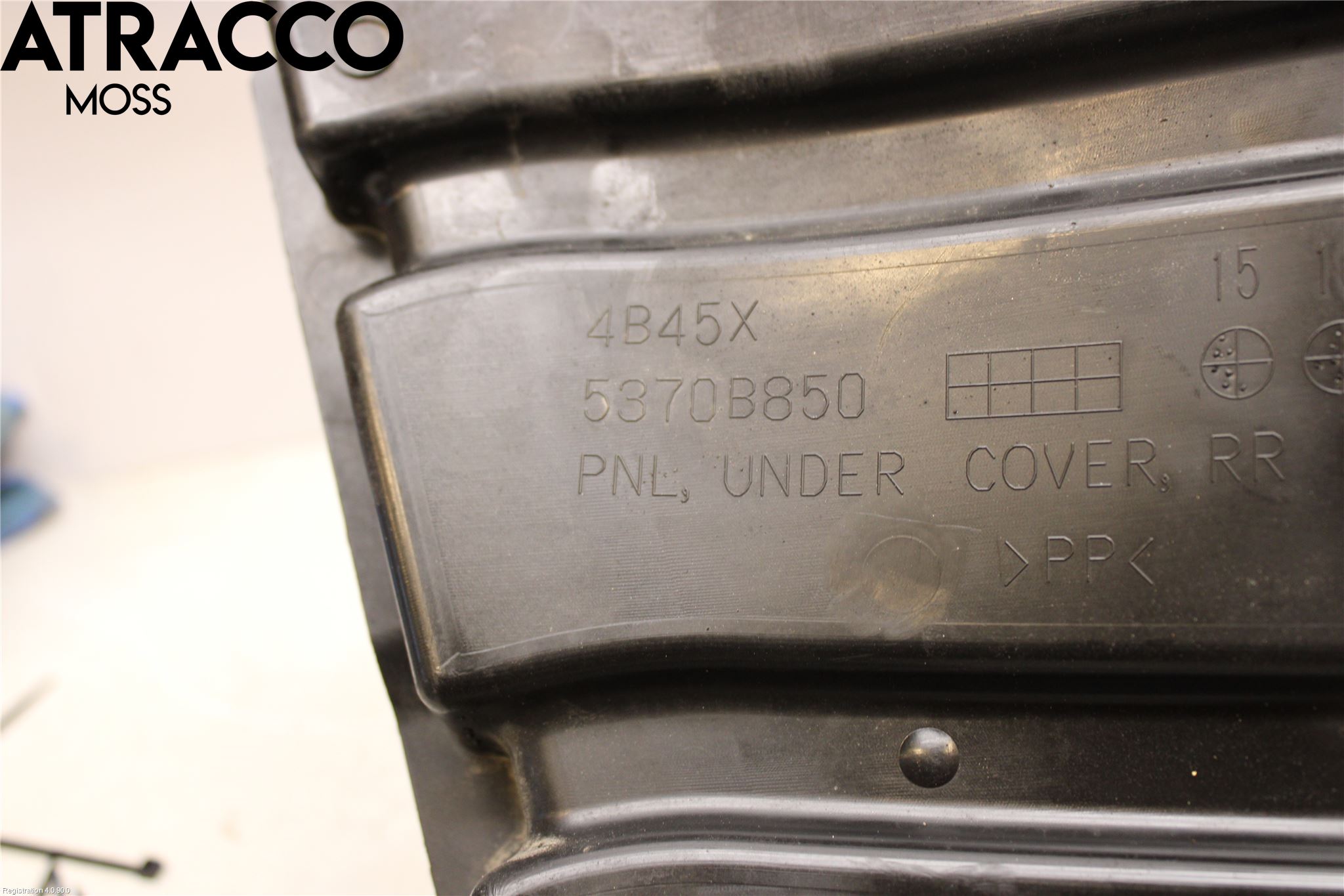 Mitsubishi OUTLANDER 13-21 Skärm Inner