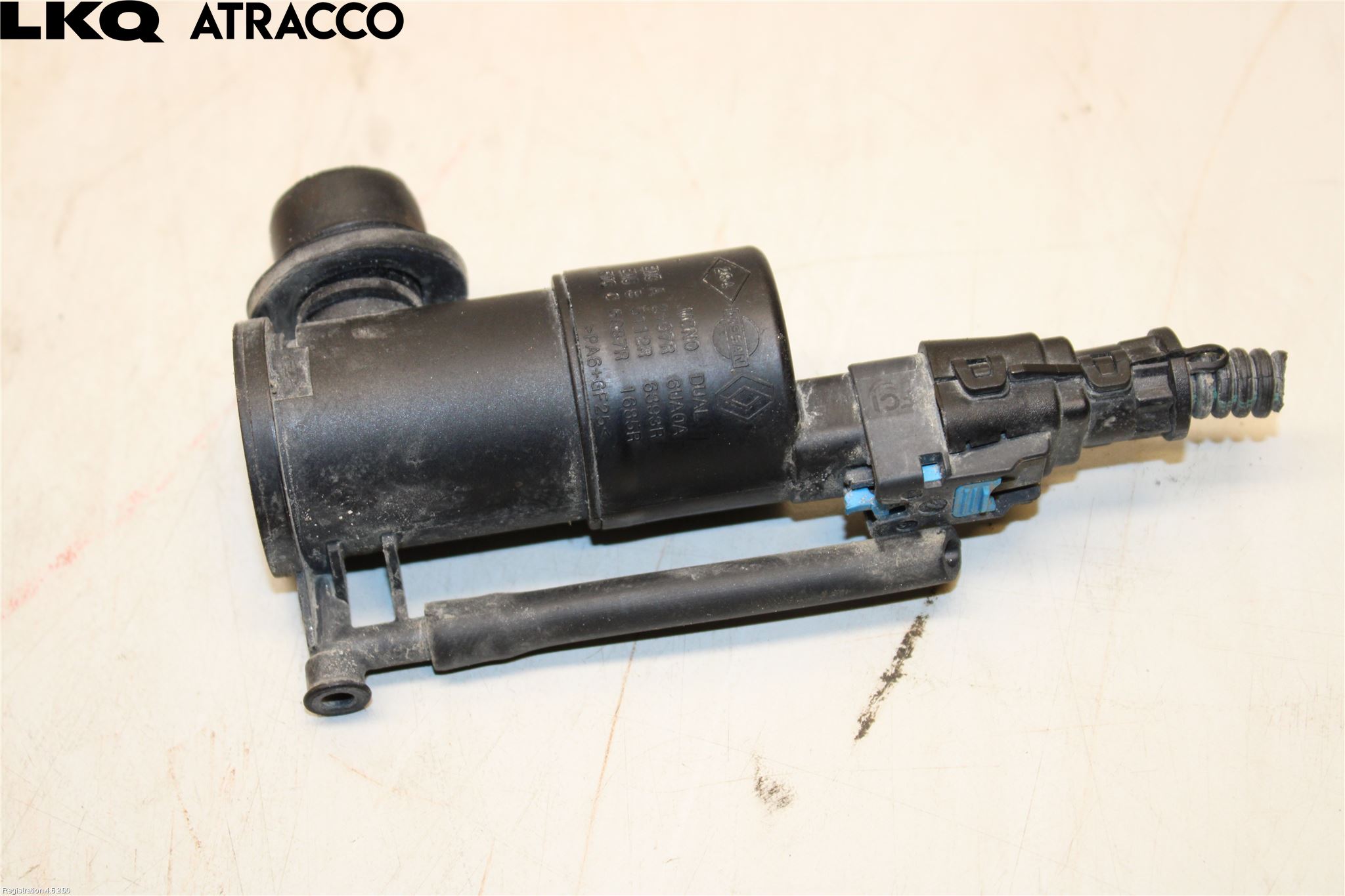 Nissan NV250 20-22 Spolarpump Vindruta