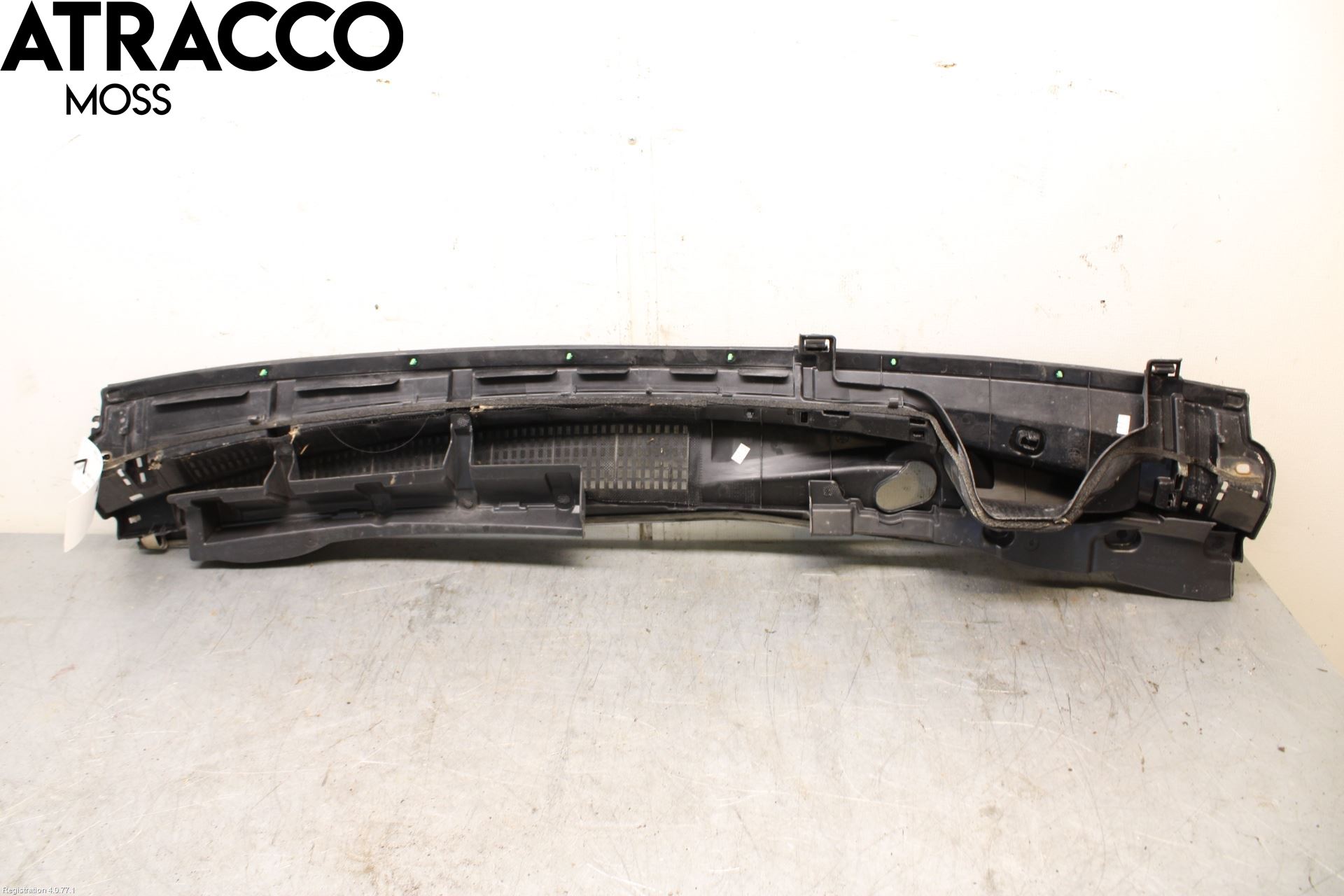 Toyota YARIS XP130 12-14 Torpedplåt-Torpedplast