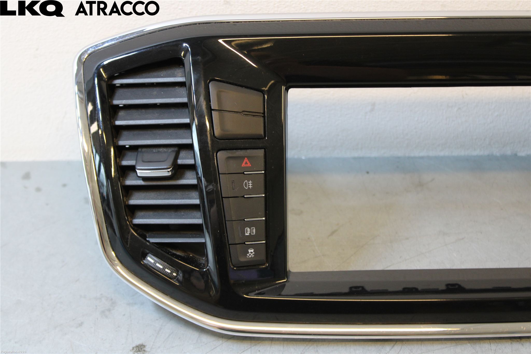 Maxus EV80 19- Instrument-Radio Sarg