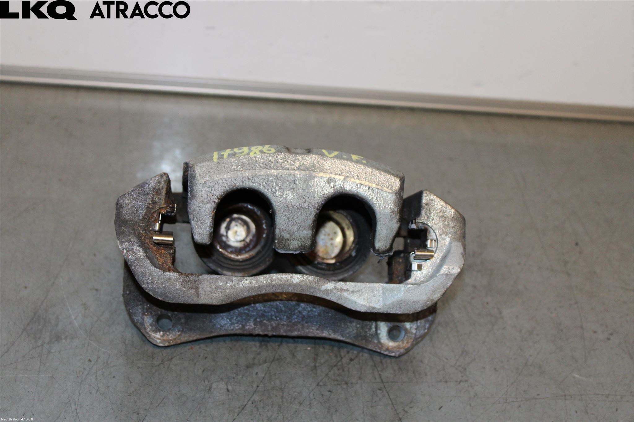 Toyota bZ4X EA10 22- Bromsok Fram Vänster