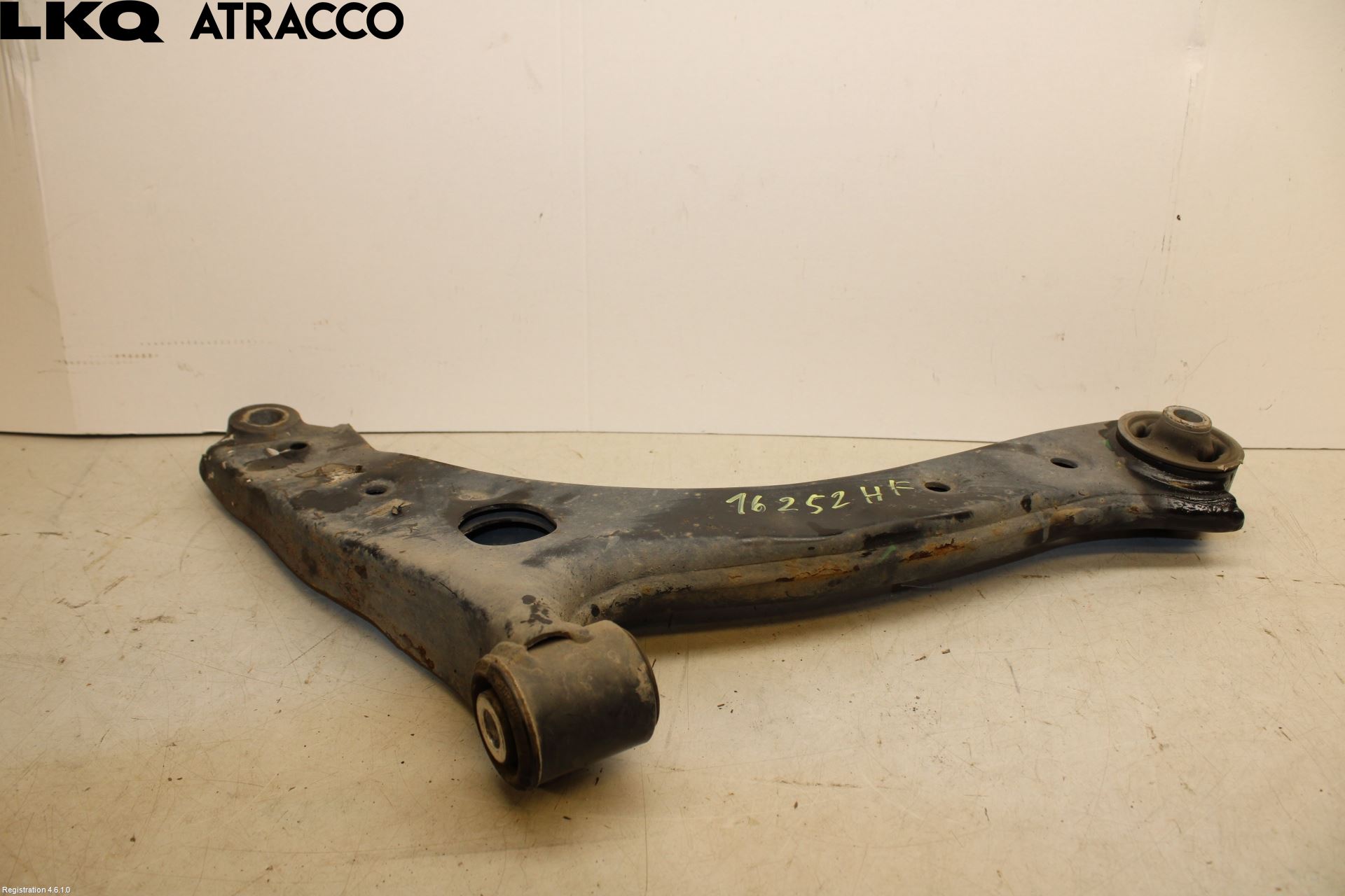 Ford TRANSIT/TOURNEO CUSTOM 13-24 Bärarm Fram Undre Hö