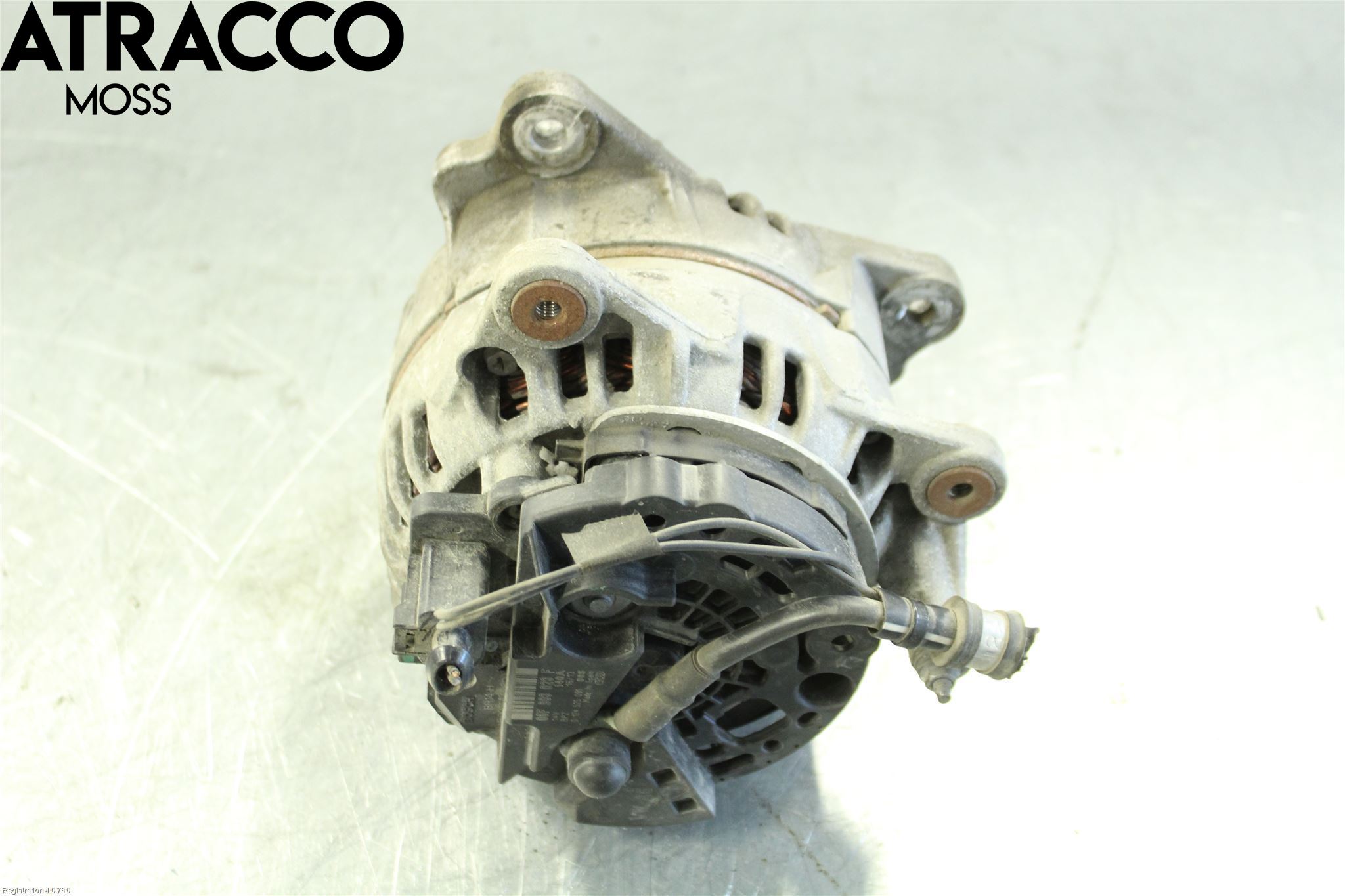 Volkswagen VW CADDY 11-15 Generator