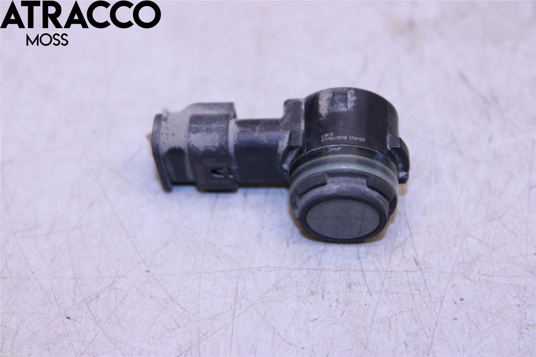 Volkswagen VW GOLF / E-GOLF VII 13-20 Parkeringshjälp Frontsensor