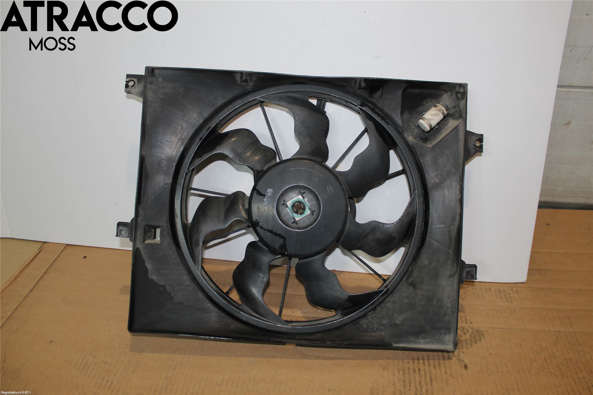 Toyota AURIS 13-19 Kylfläkt El