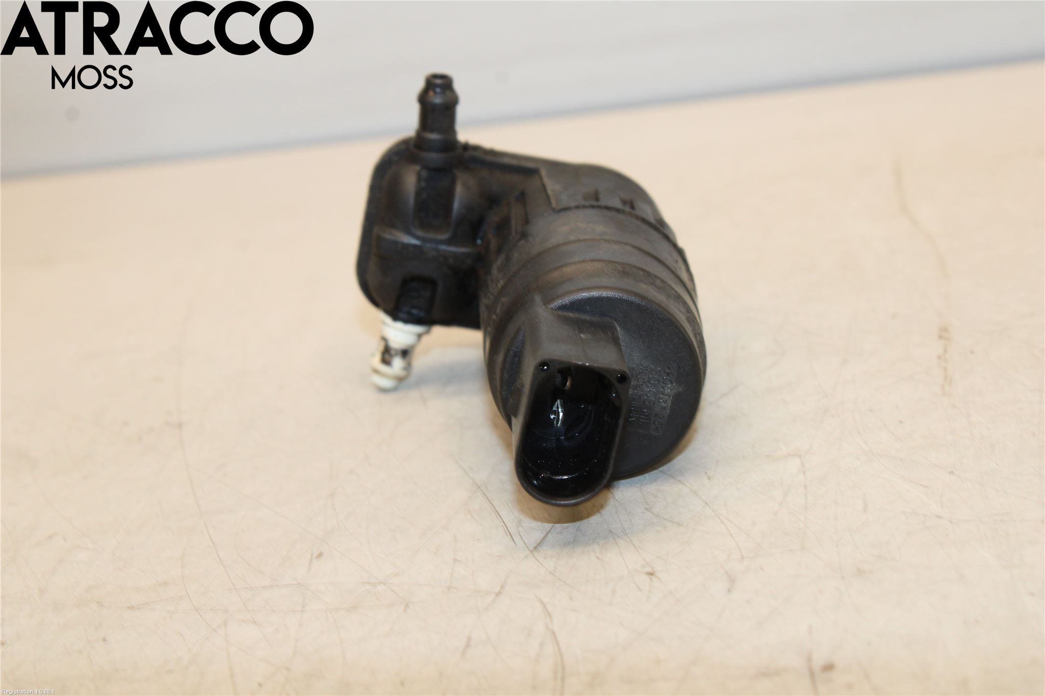 Volkswagen VW POLO 10-17 Spolarpump Vindruta