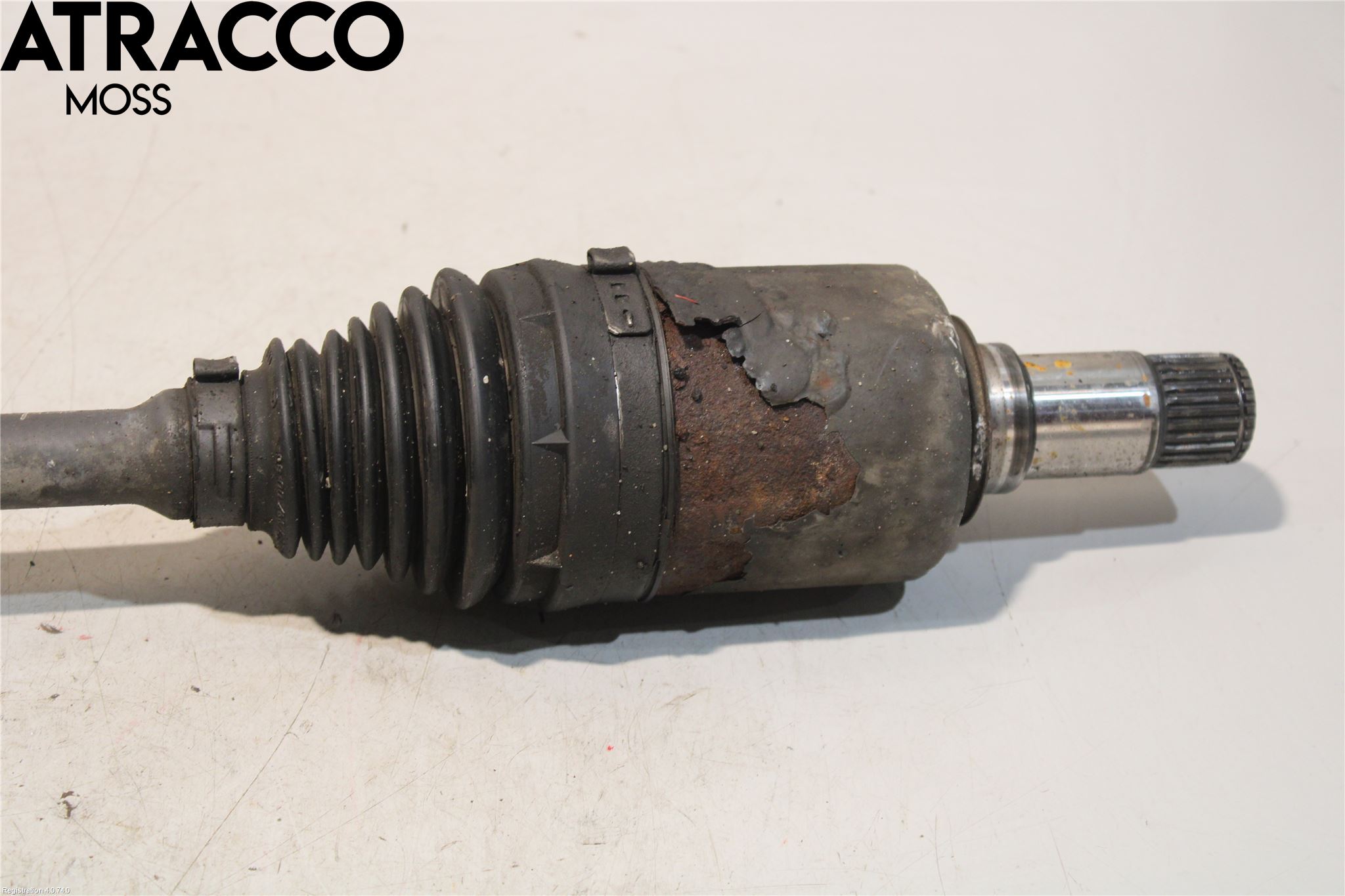 Mercedes-Benz MB E-KLASS (W212) 09-16 Drivaxel Fram Höger
