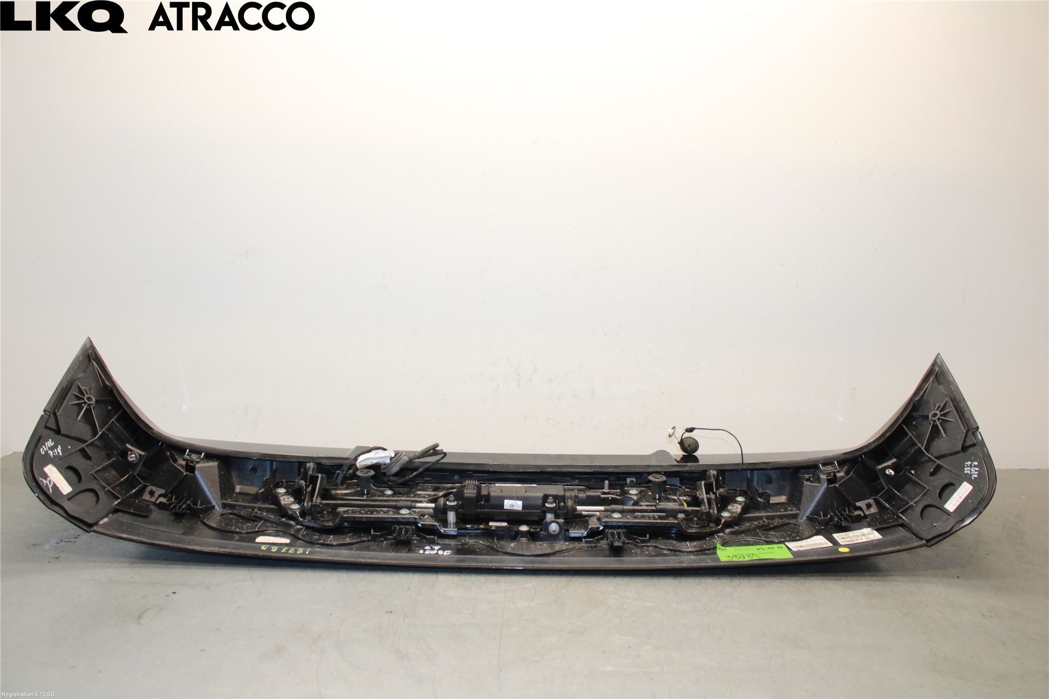 Porsche CAYENNE 03- Spoiler Baklucka