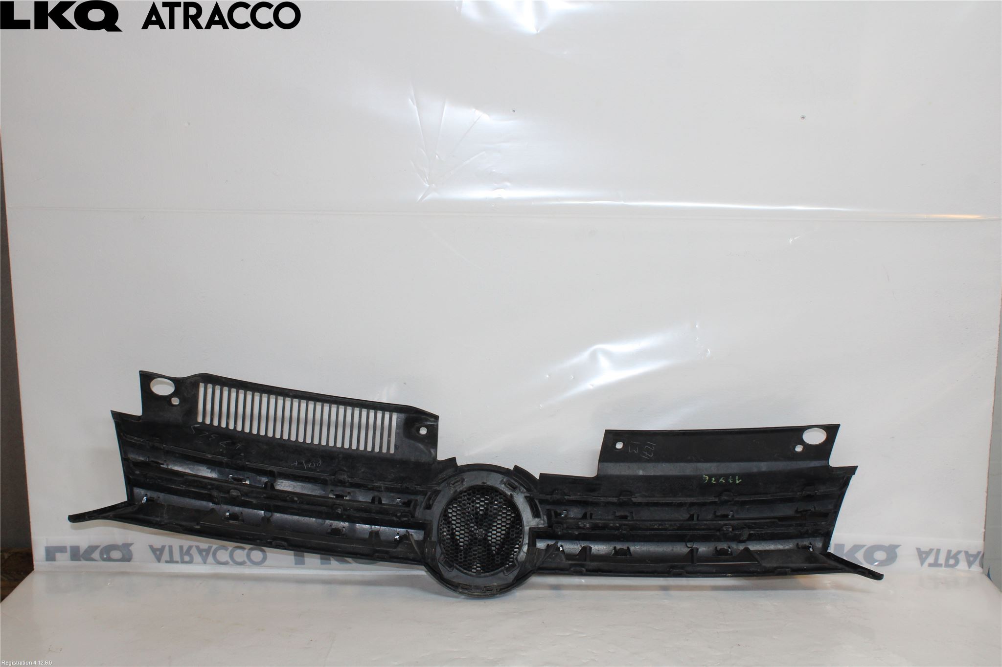 Volkswagen VW GOLF VI 09-13 Grill Komp