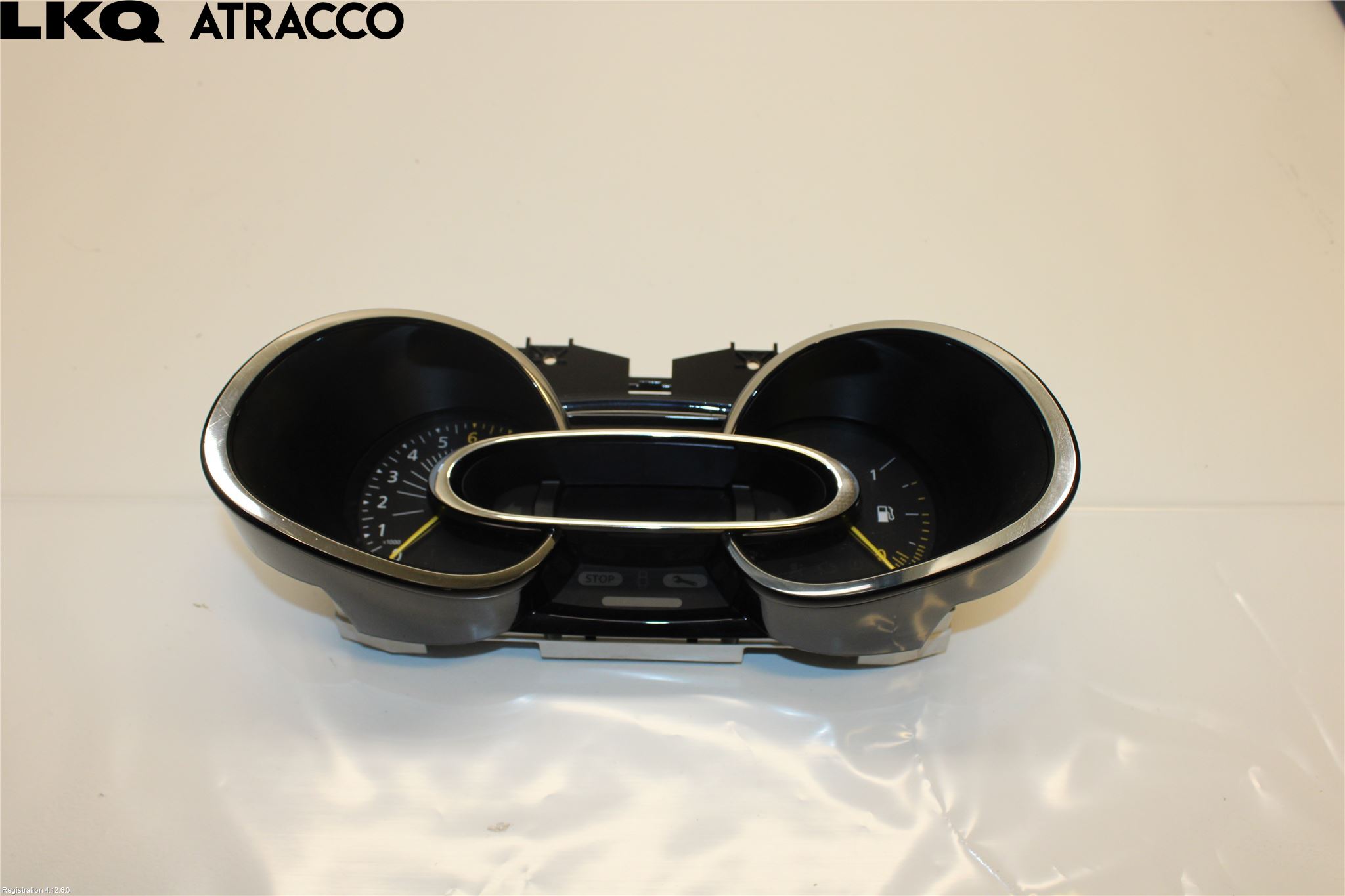 Renault CLIO IV 12-16 Instrument Hast