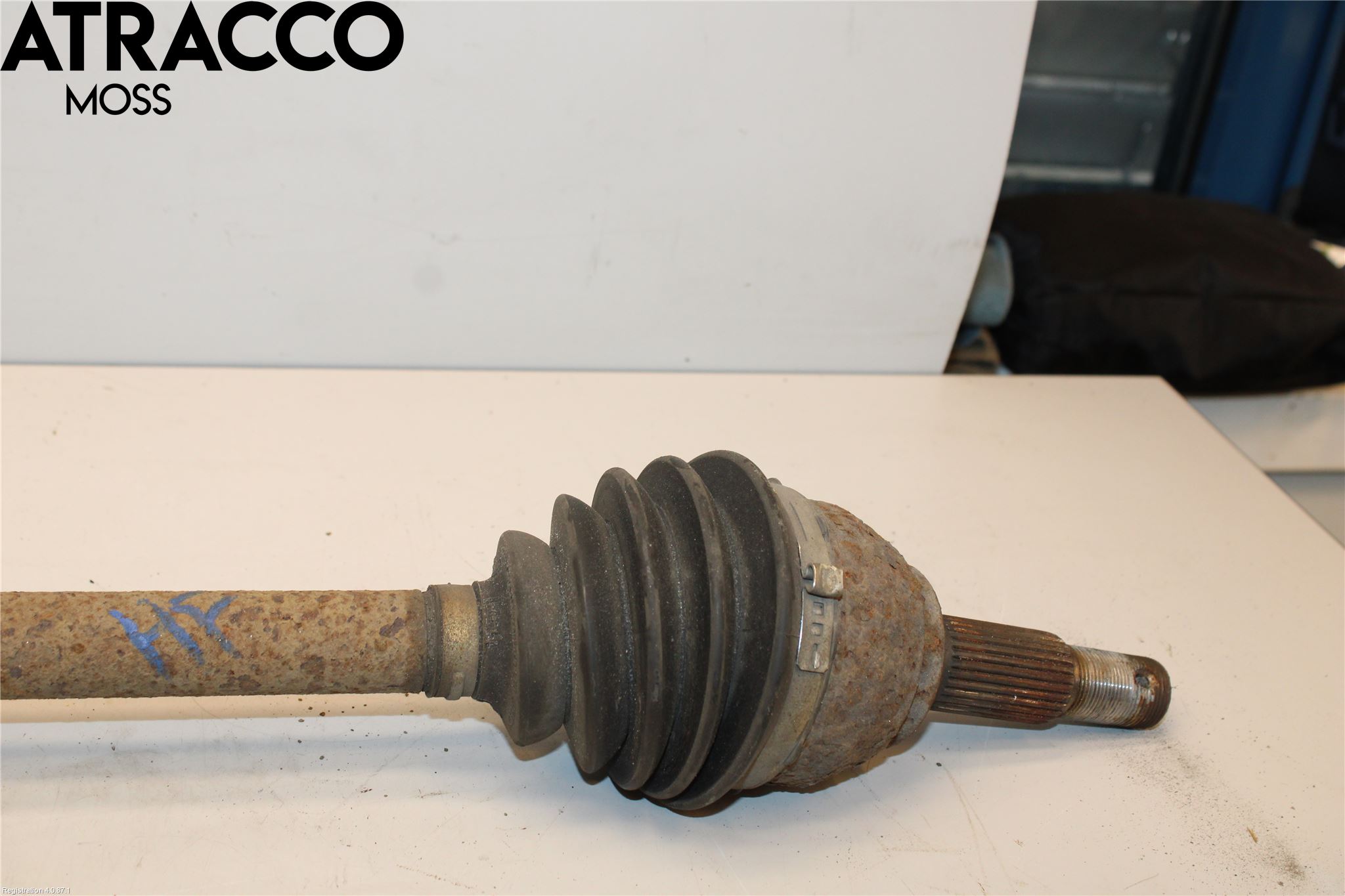 Nissan LEAF 11-17 Drivaxel Fram Höger