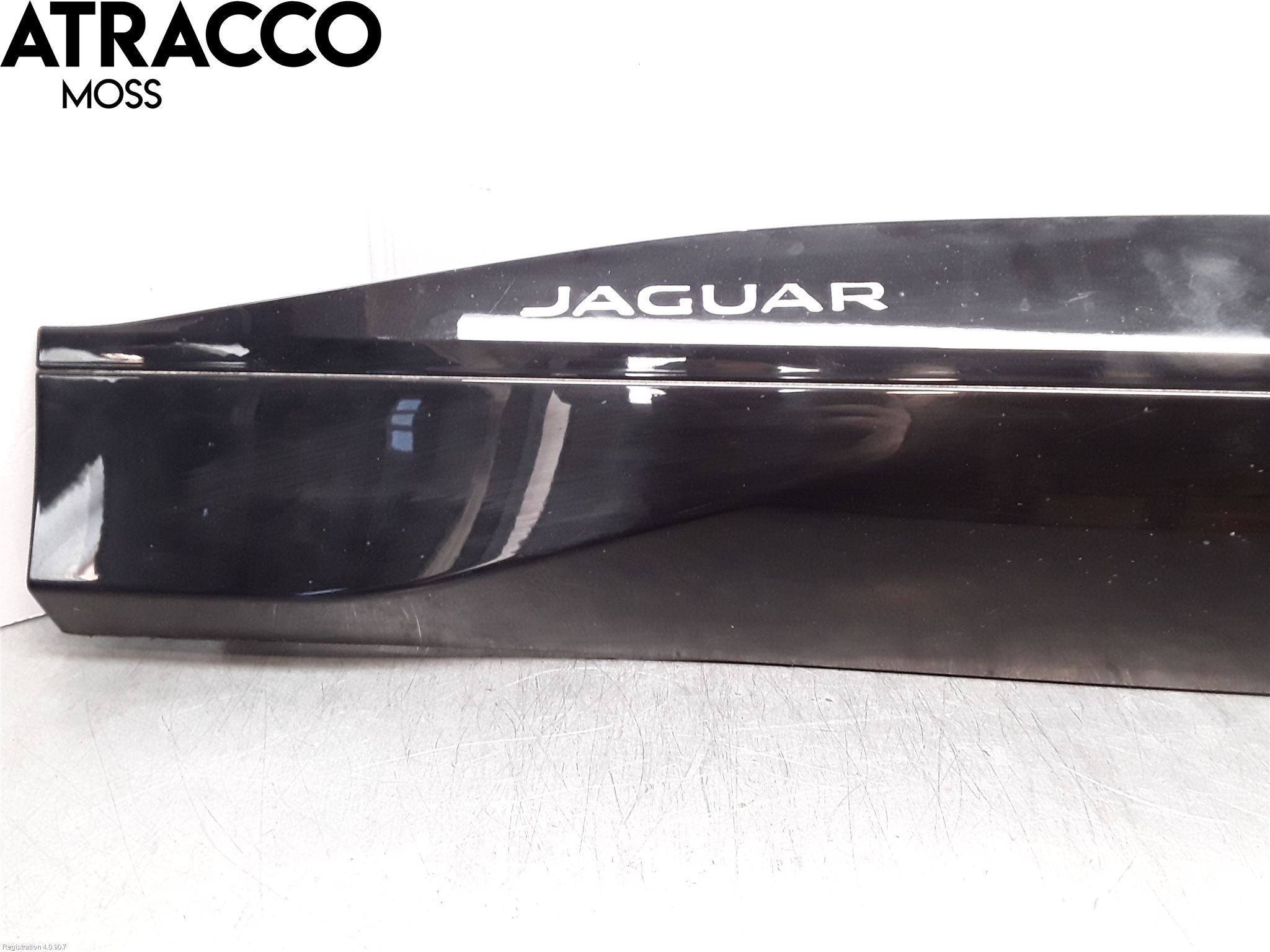 Jaguar I-PACE 18- Dörr Dekorlist Fram Vä