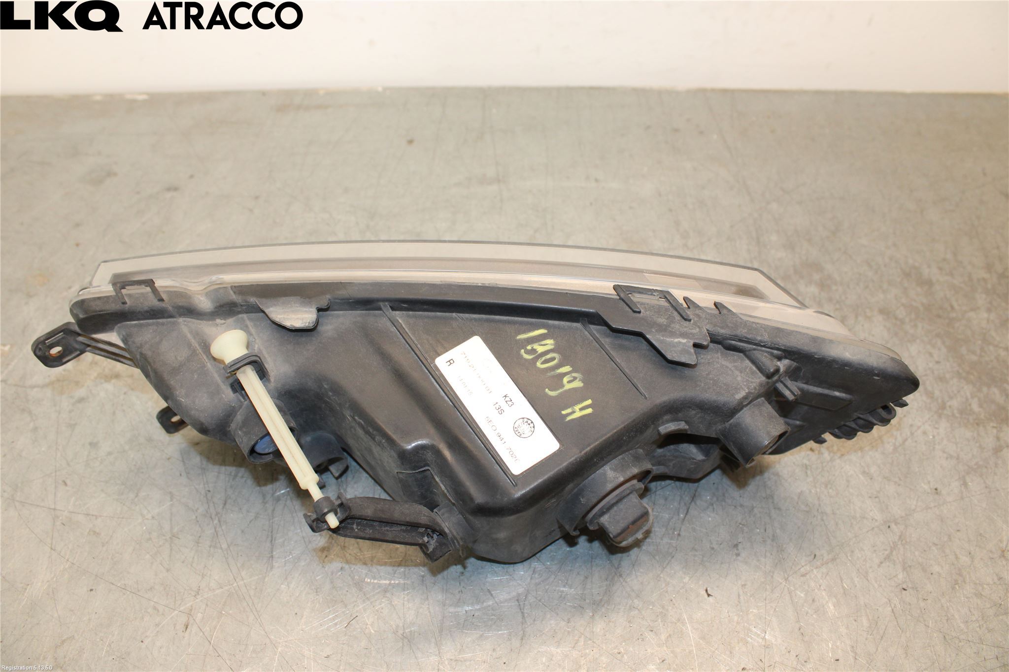 Skoda OCTAVIA (5E) 13-20 Dimljus-Varselljus Fram