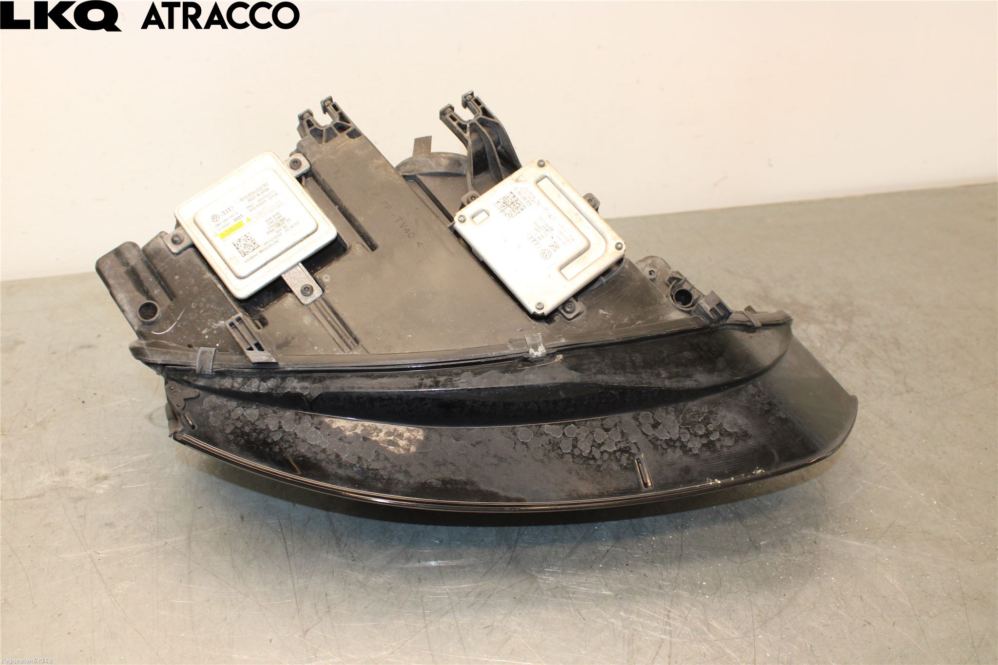 Audi A4 12-15 Strålkastare Vänster