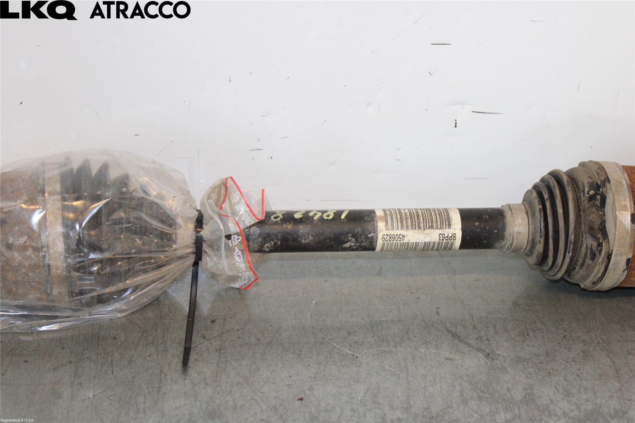 Toyota PROACE II 16- Drivaxel Fram Höger