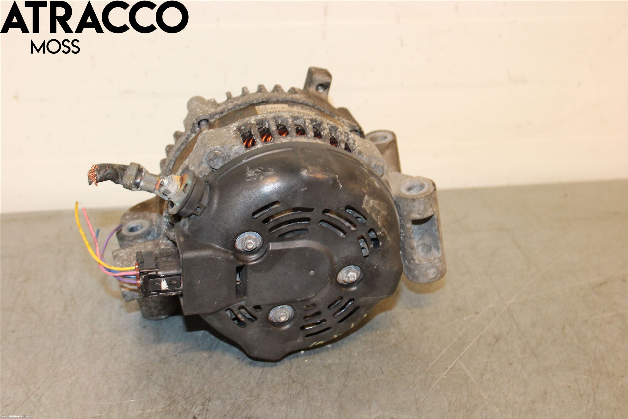 Toyota AVENSIS 09-15 Generator