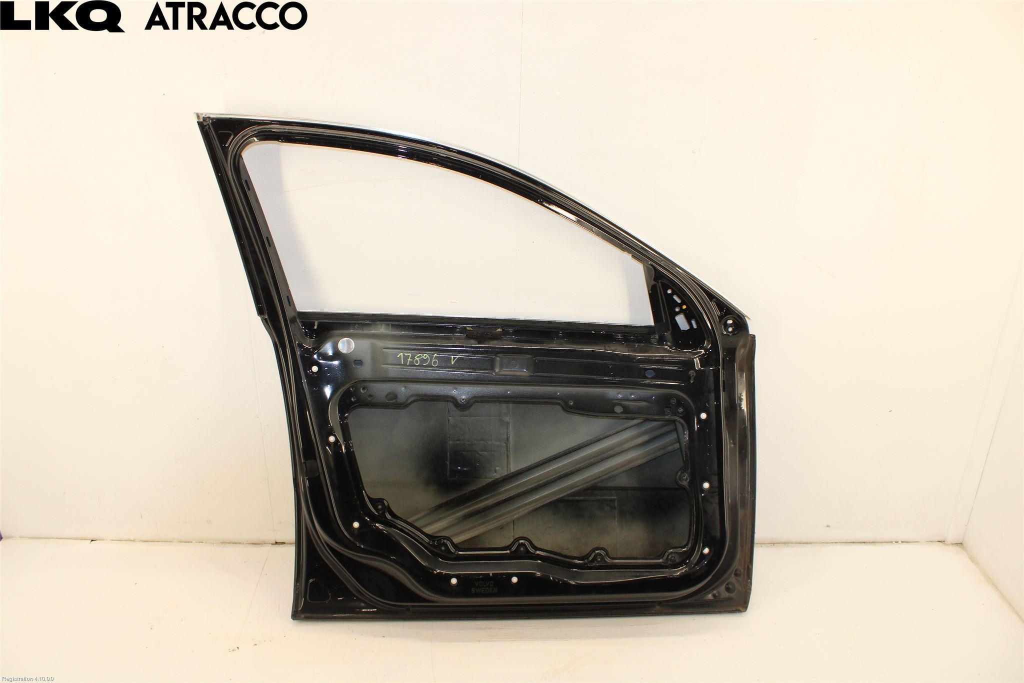 Volvo V70 08-13 Dörr Fram Vänster