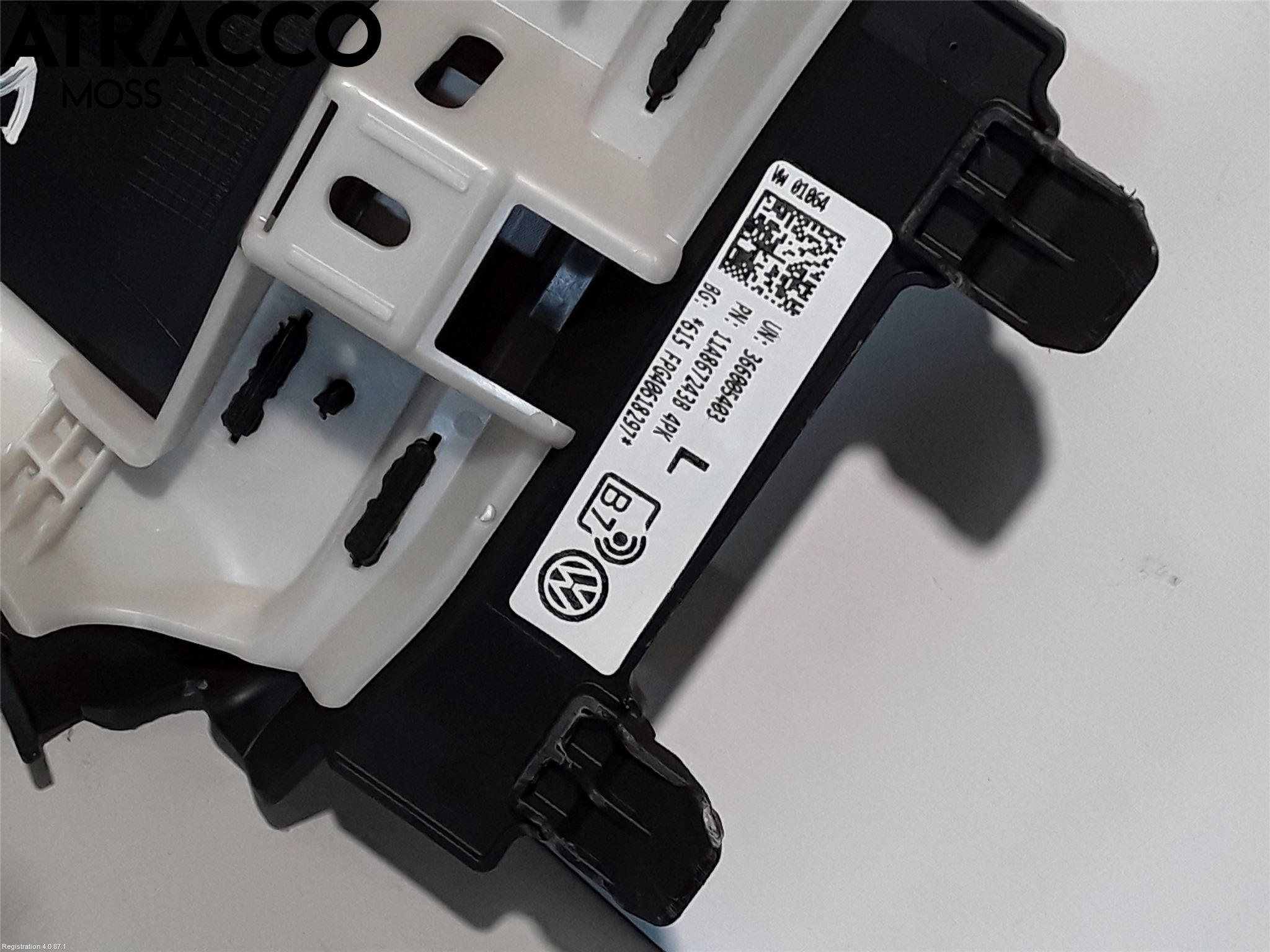 Volkswagen VW ID.4 21- Inr Plastd A-B-C Stolpe