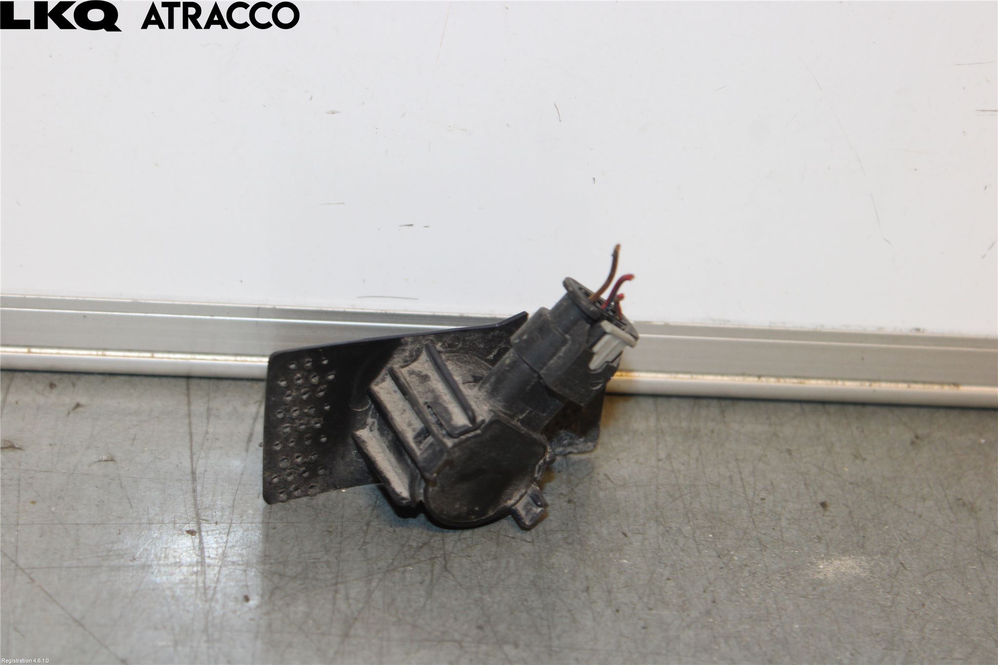 Volkswagen VW GOLF / E-GOLF VII 13-20 Parkeringshjälp Backsensor