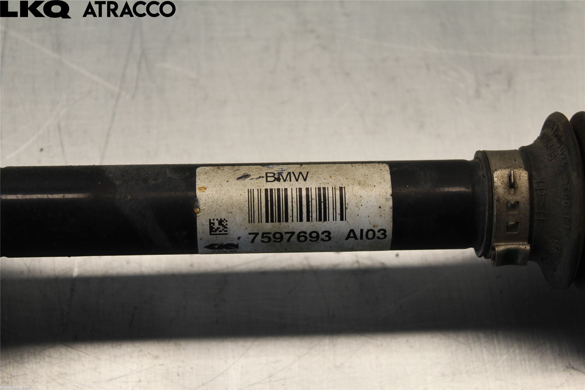 BMW 1 F20/F21 11-19 Drivaxel Fram Vänster