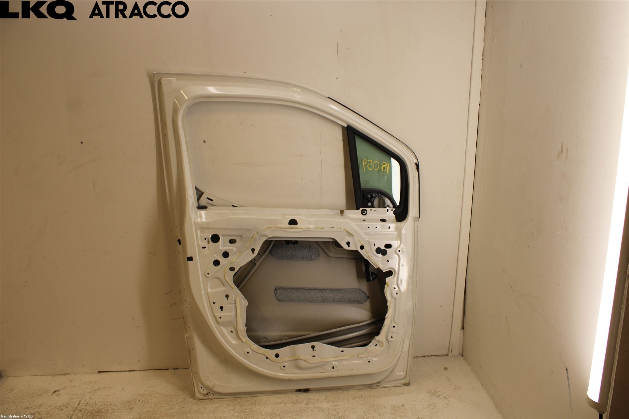 Citroen BERLINGO/E-BERLINGO 19- Dörr Fram Vänster